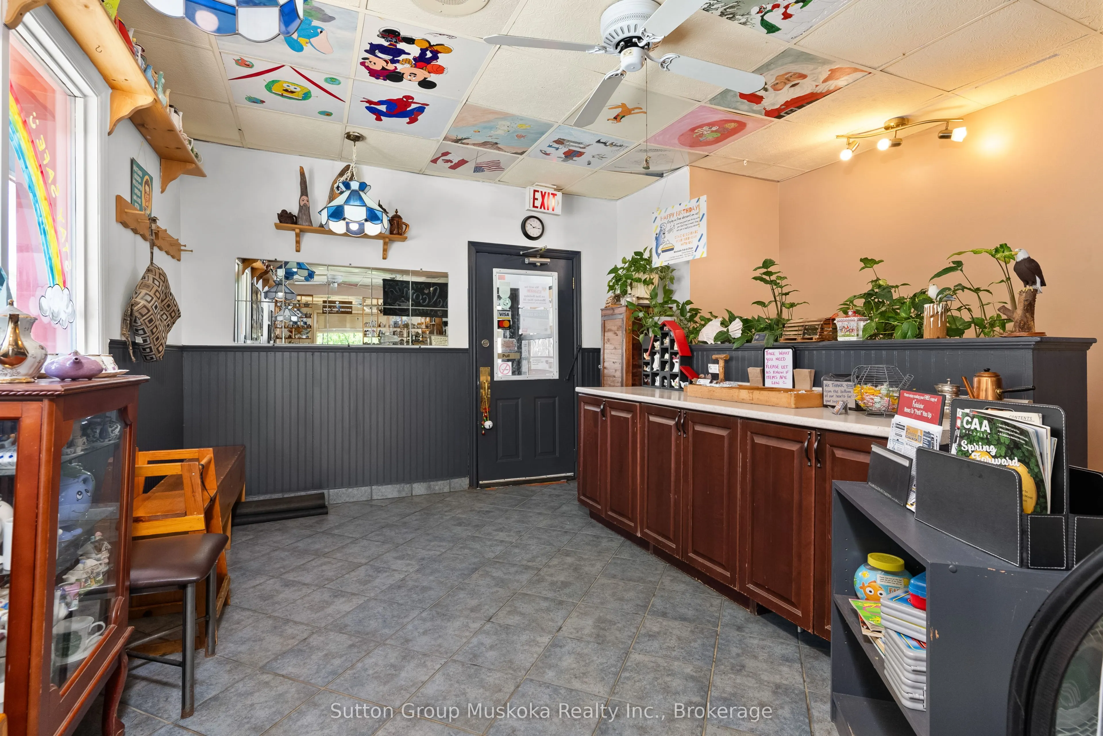126 Main Street W