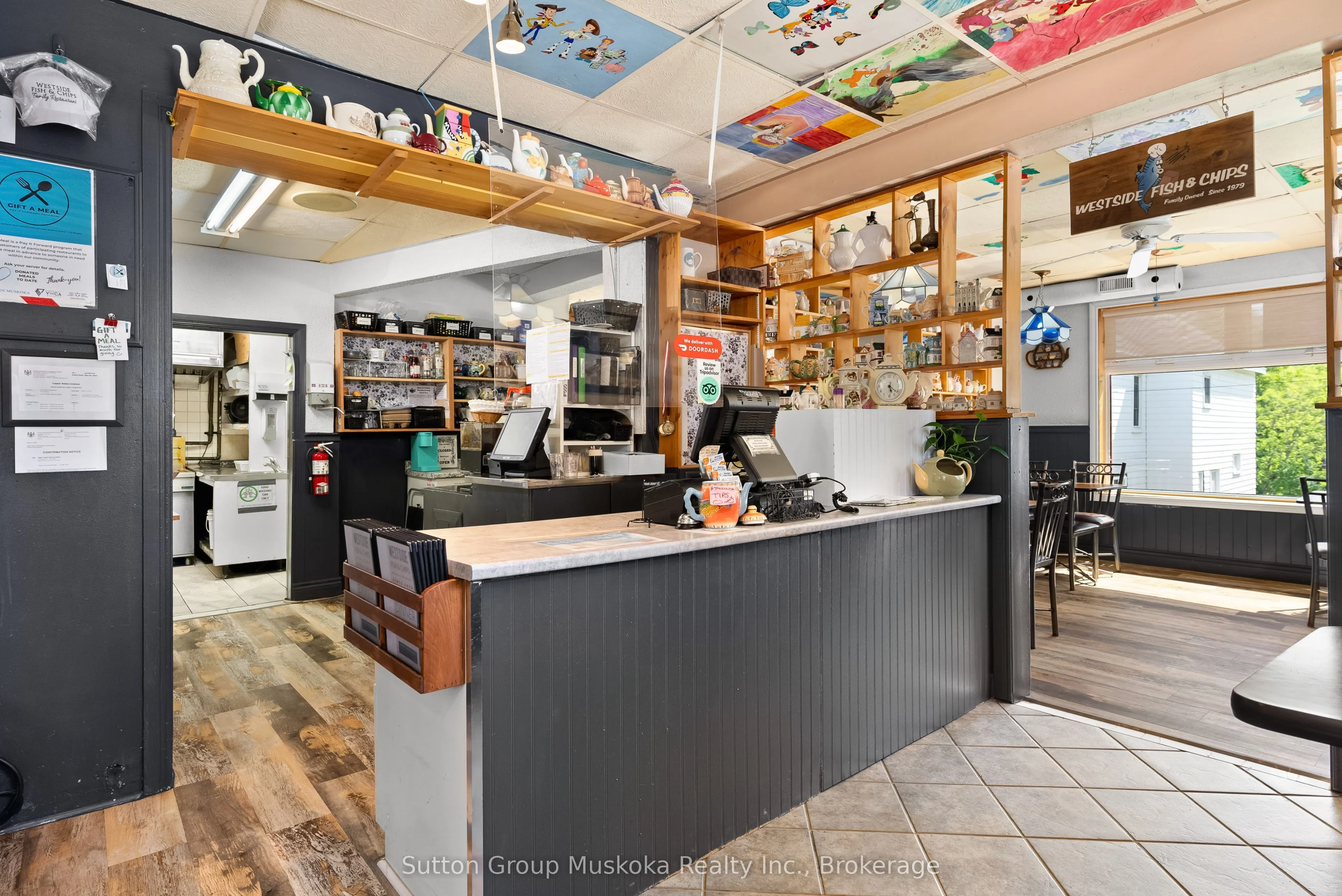126 Main Street W