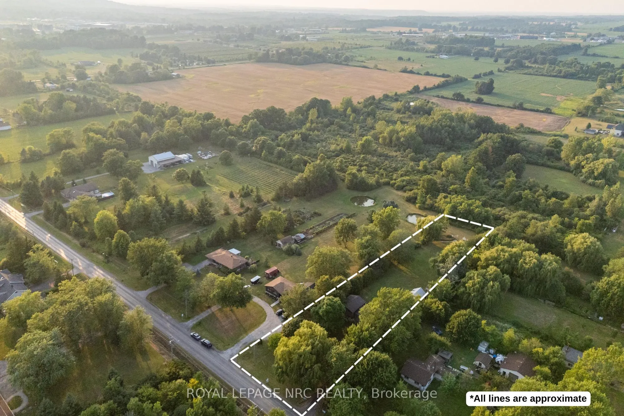 2432 Port Robinson Road