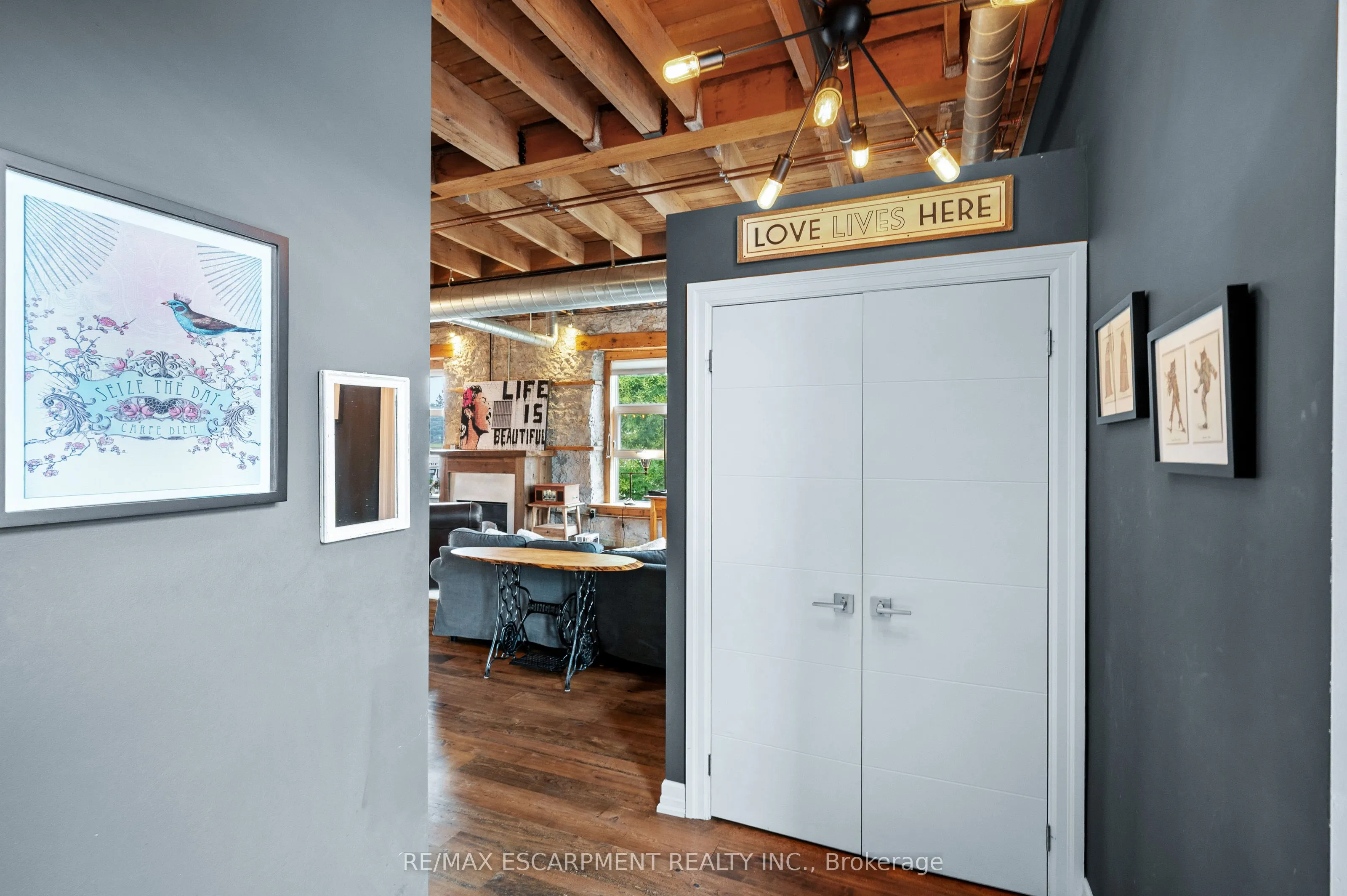 25 Concession Street, #201