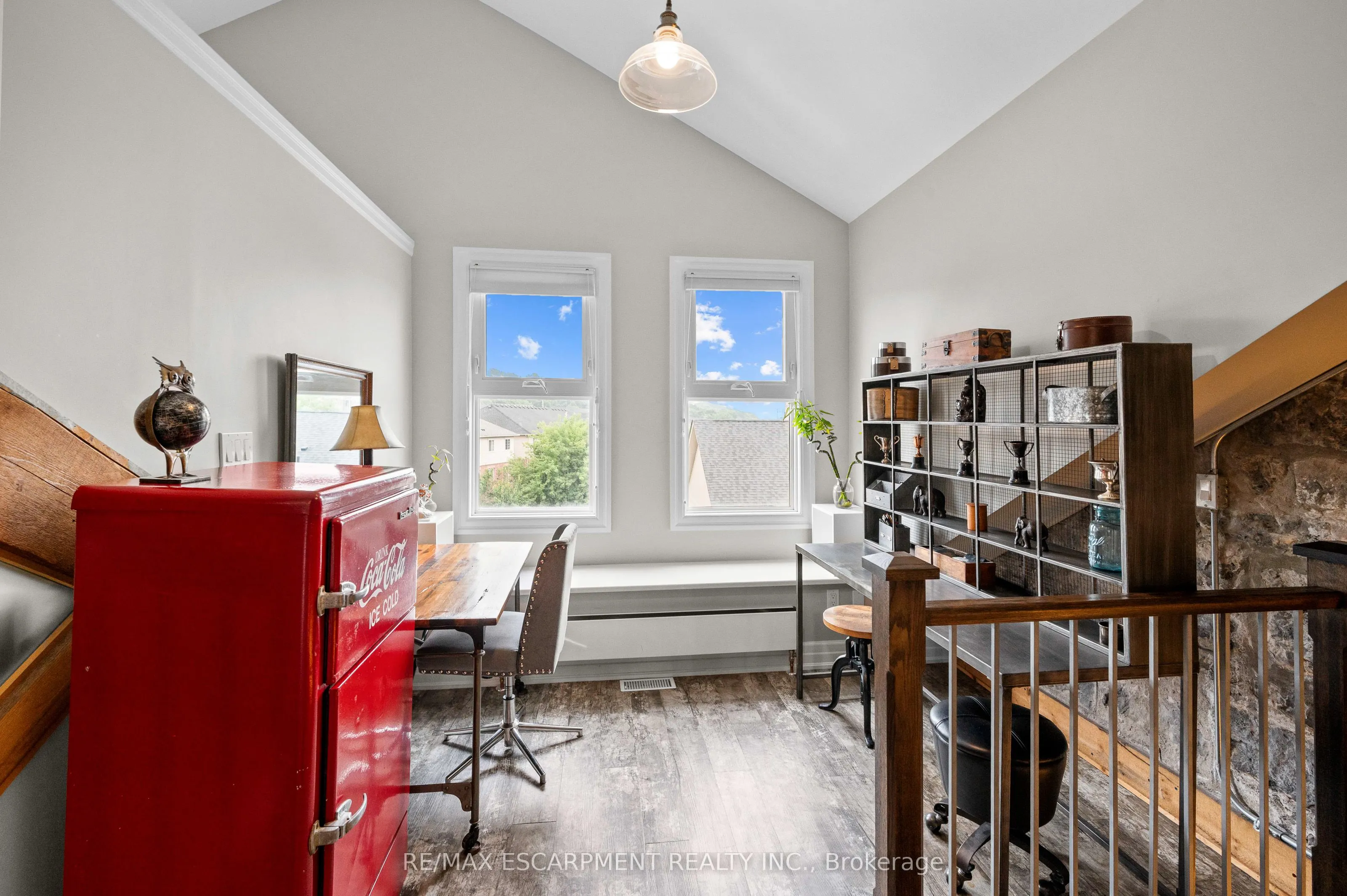 25 Concession Street, #201