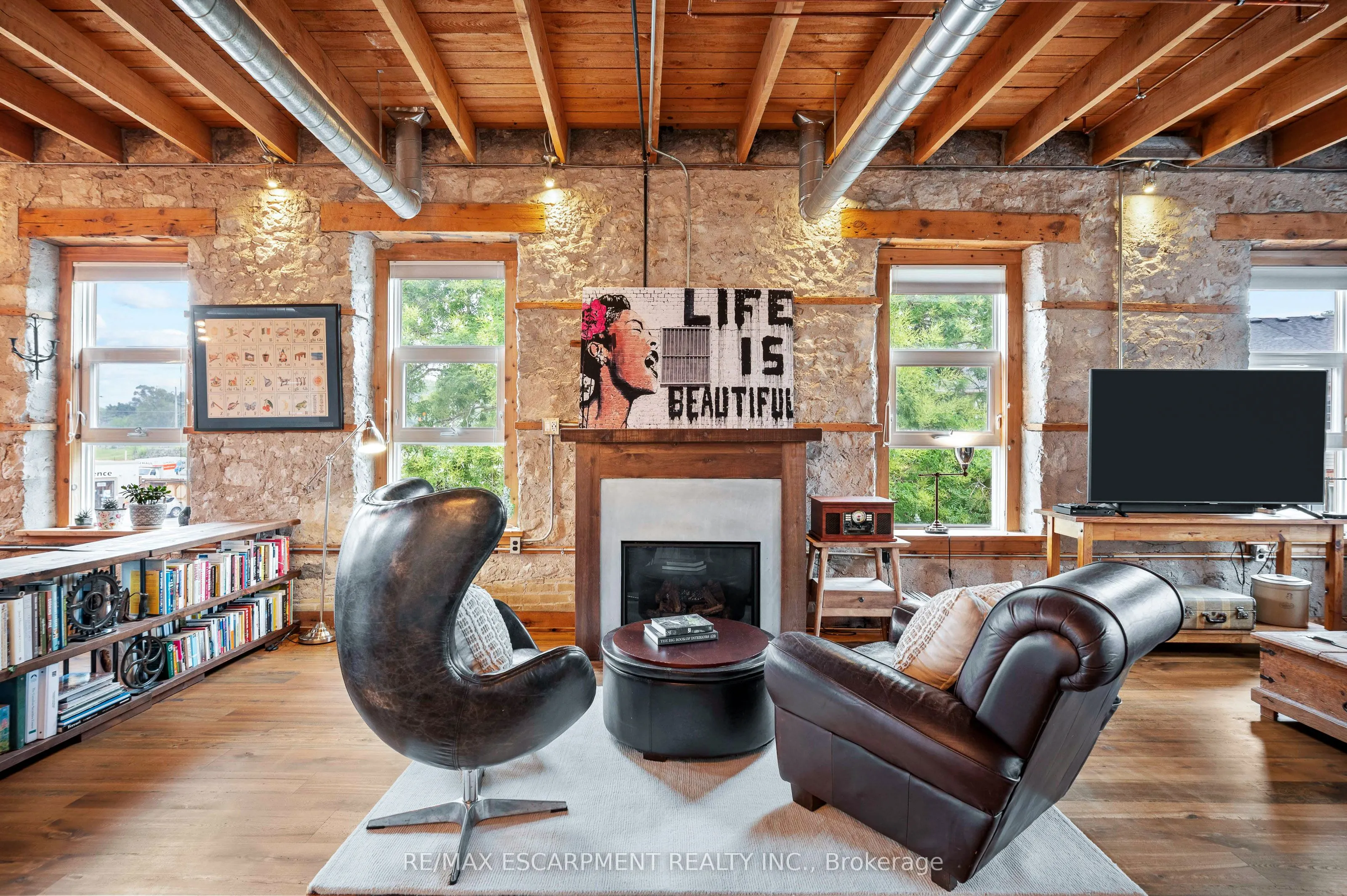25 Concession Street, #201