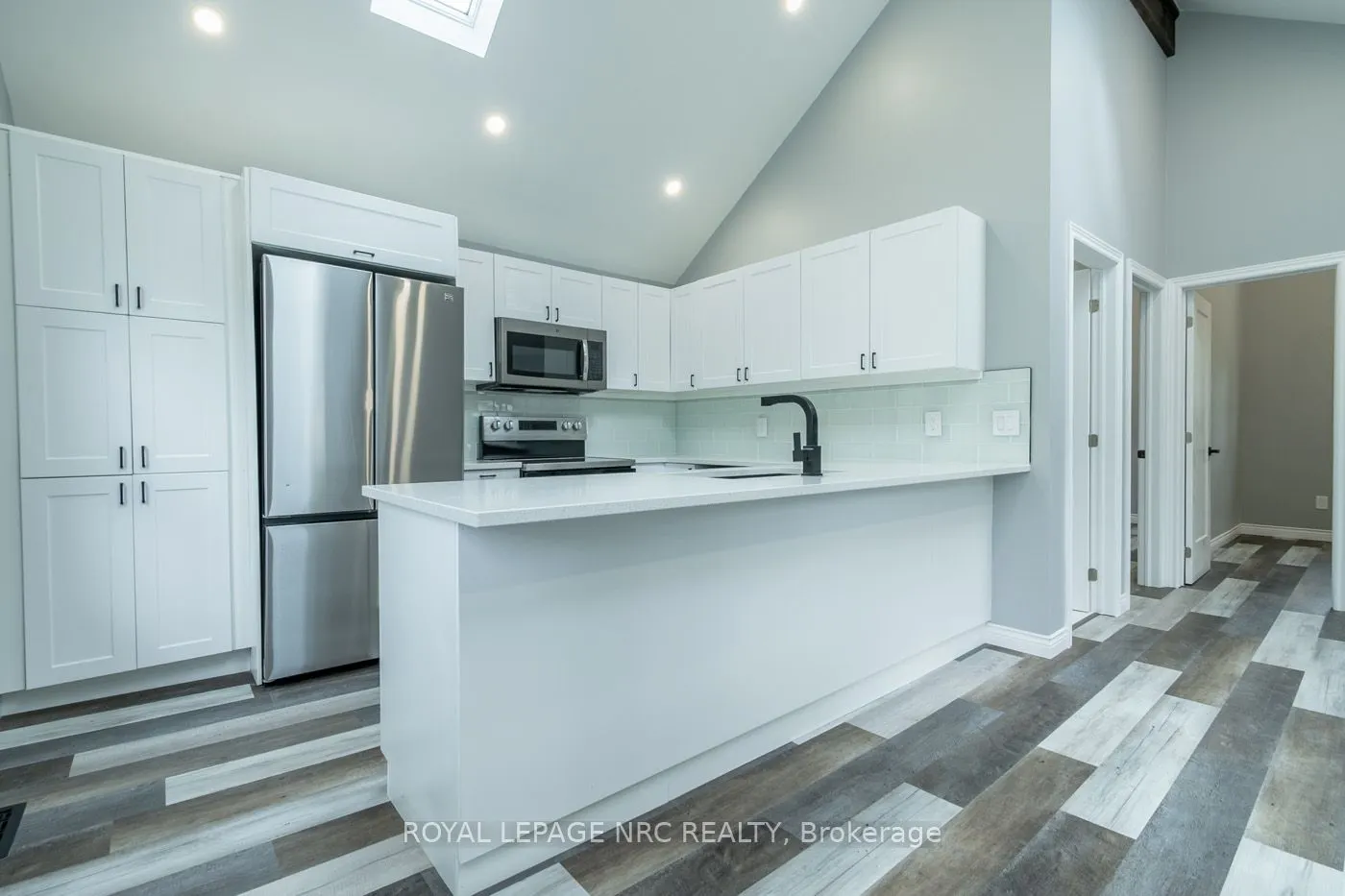 10556 Woodland Drive
