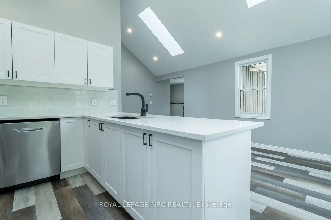 10556 Woodland Drive