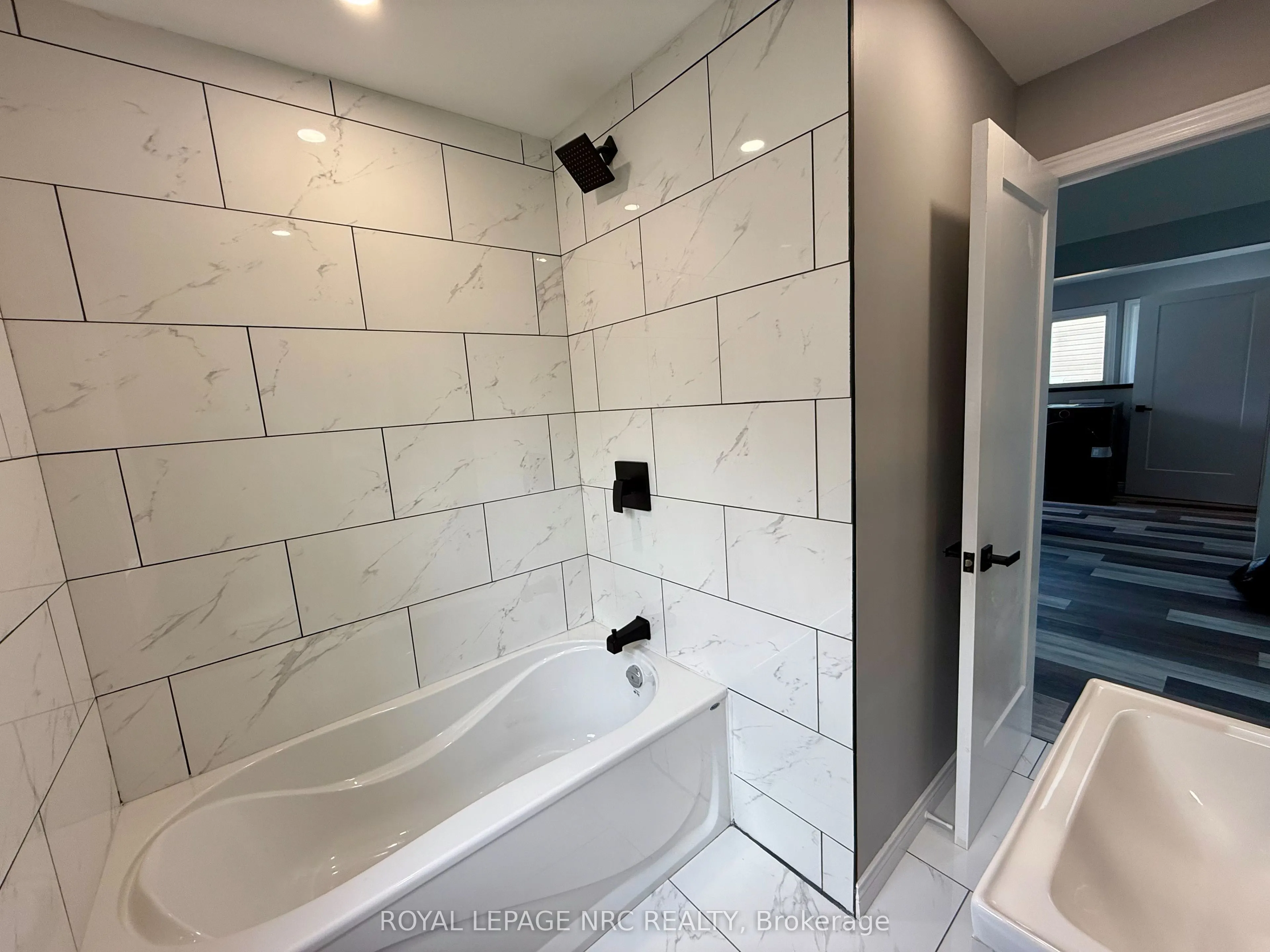 10556 Woodland Drive
