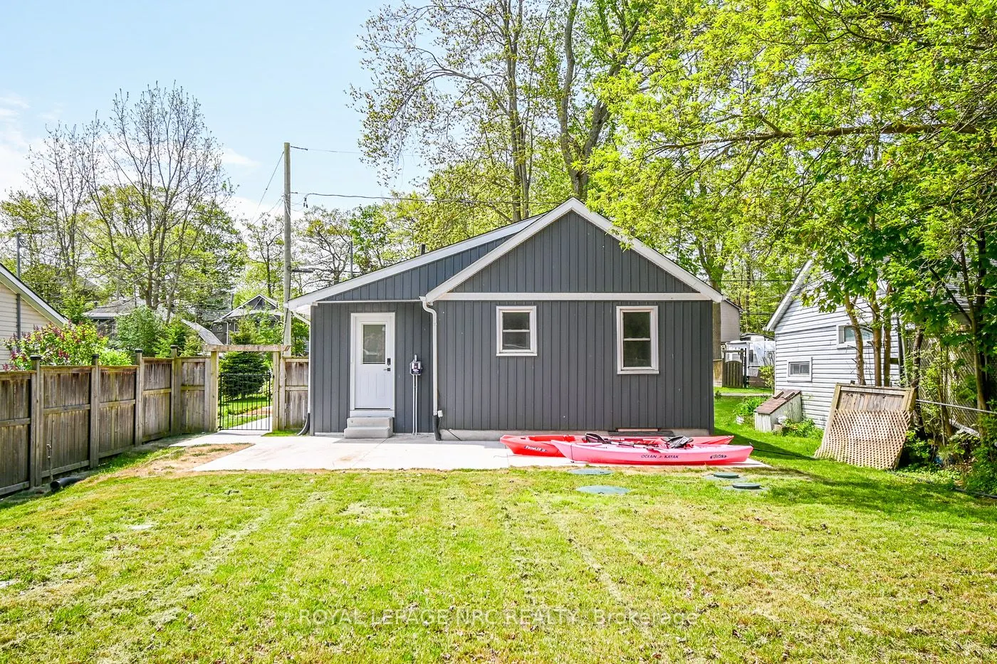 10556 Woodland Drive