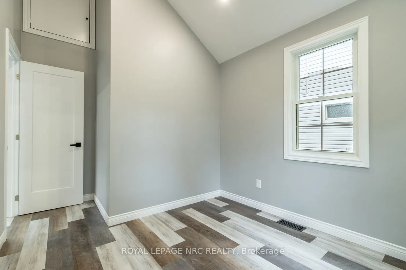 10556 Woodland Drive