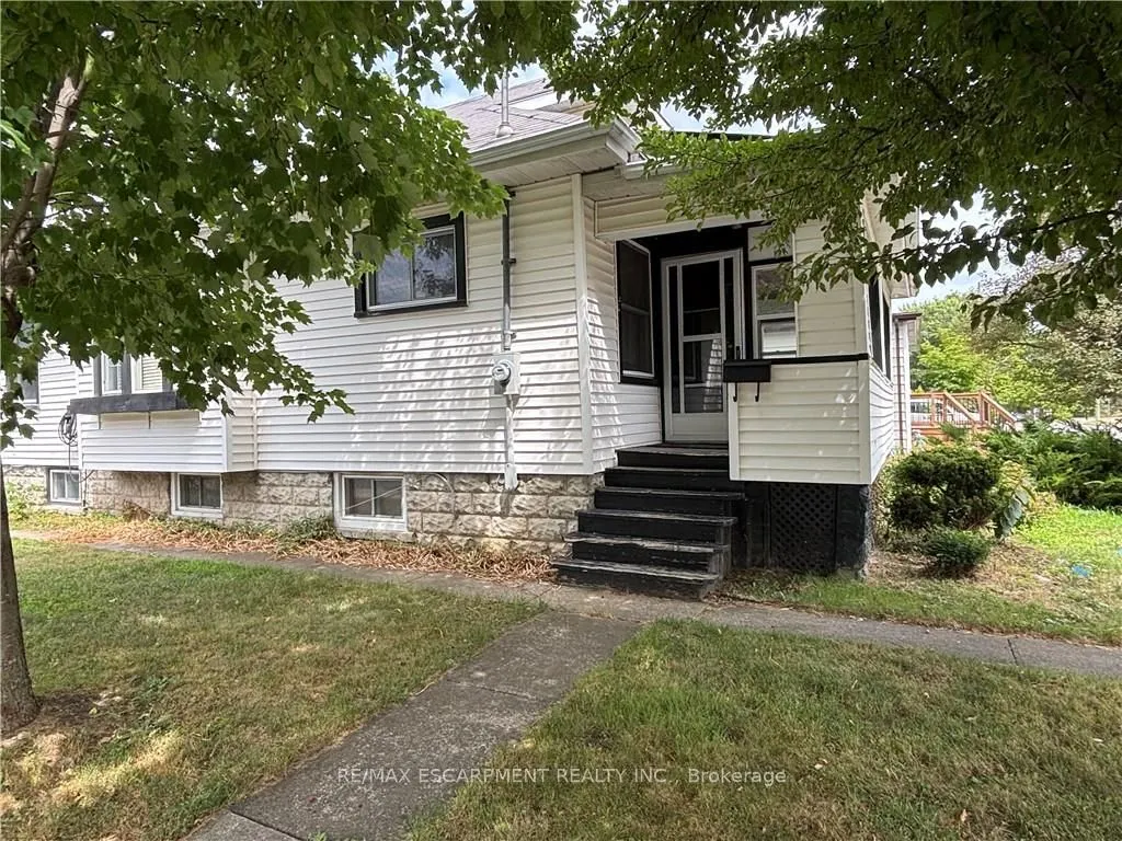 9 Grantham Avenue