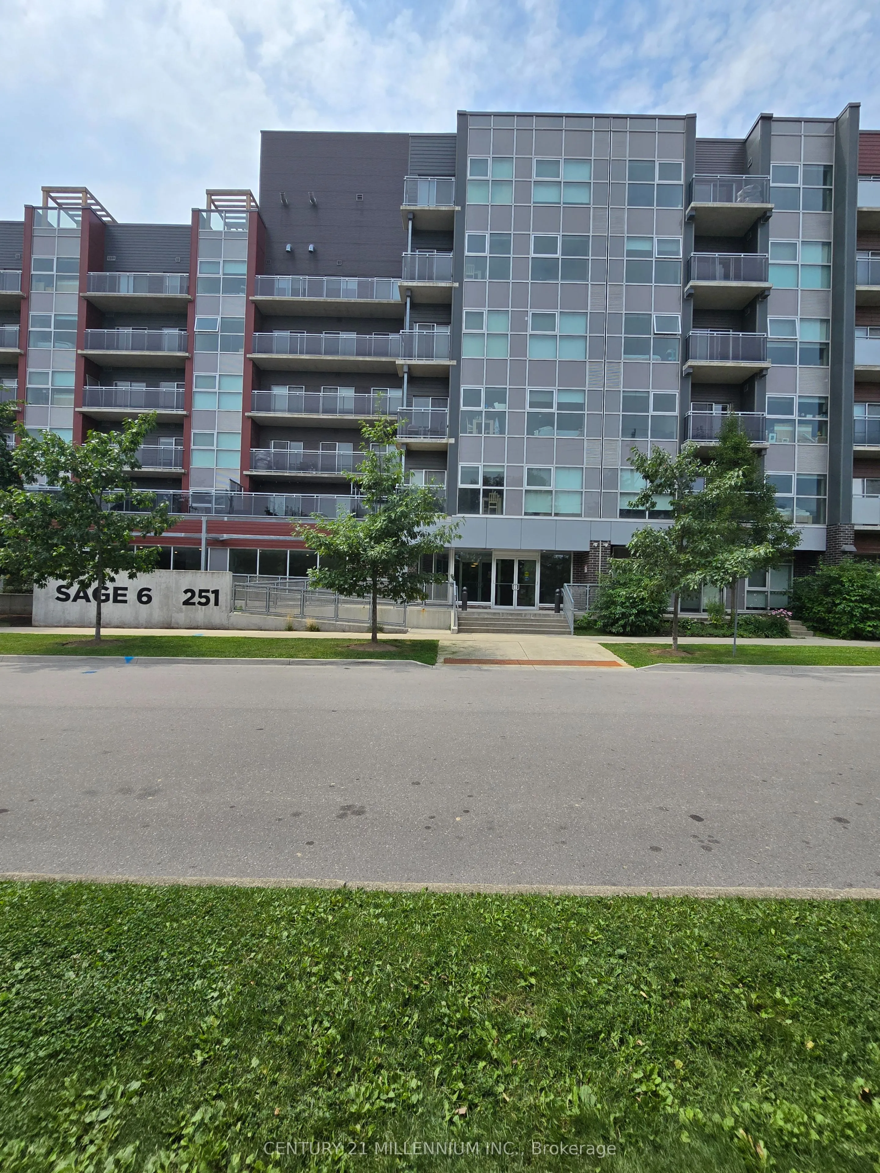 251 Hemlock Street, #108