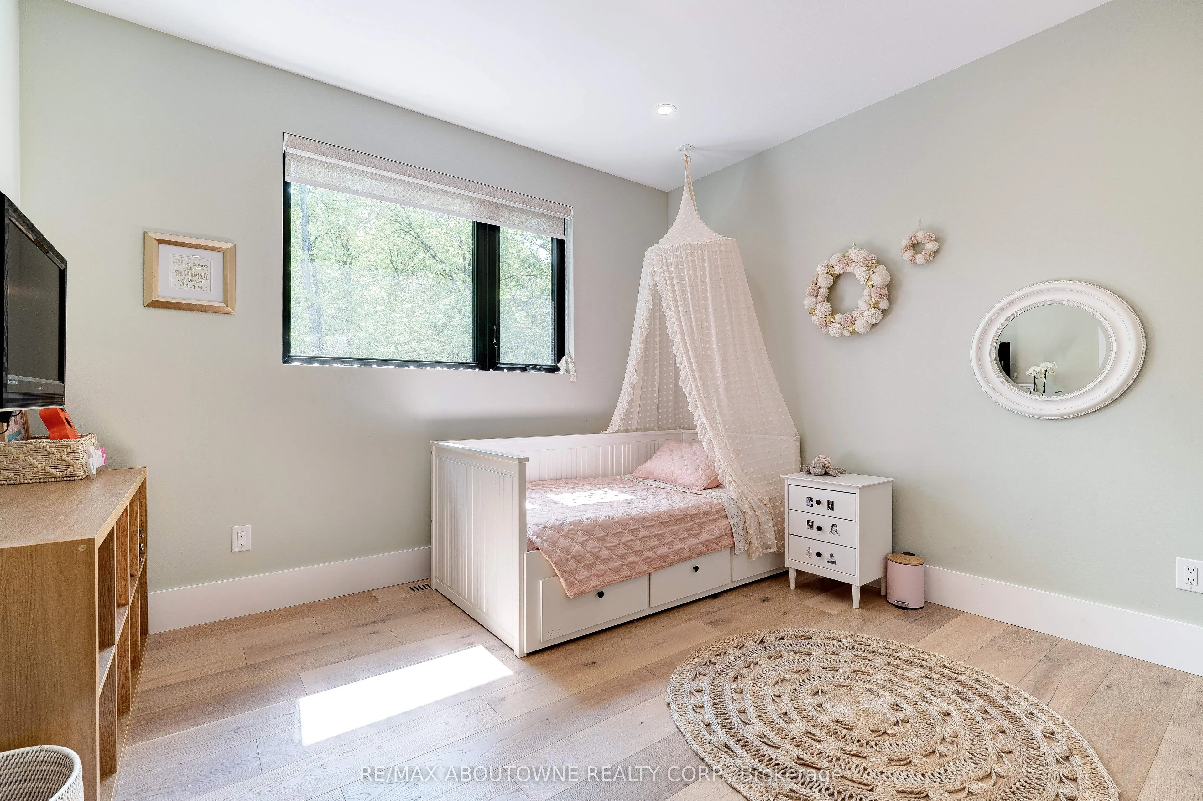 295 Allen Road