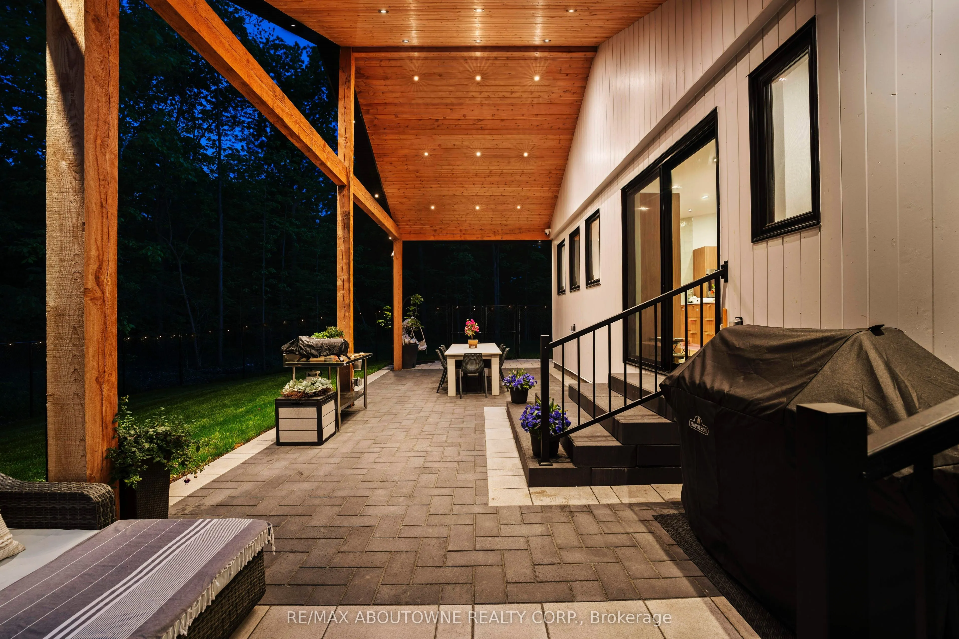 295 Allen Road
