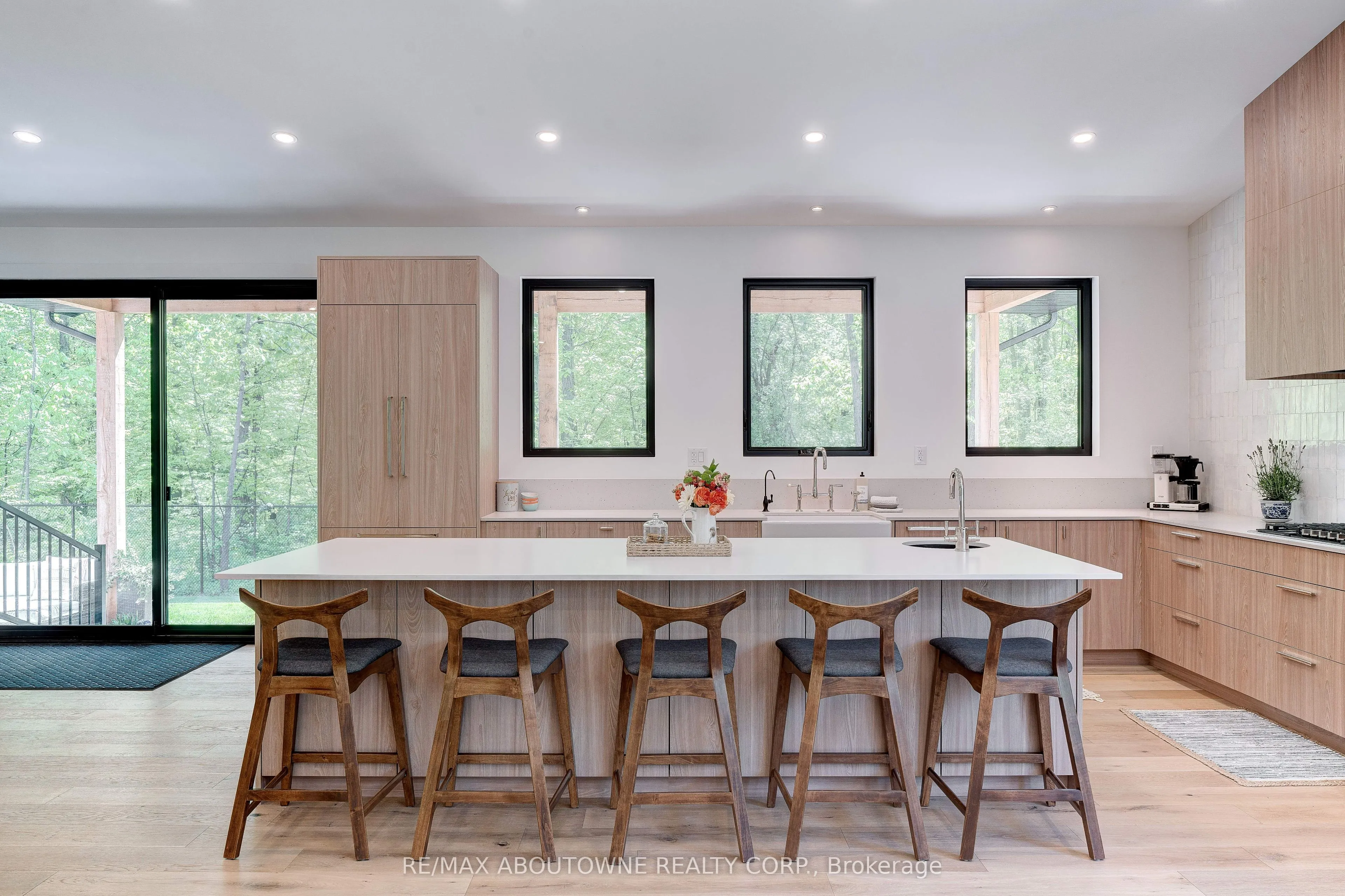 295 Allen Road