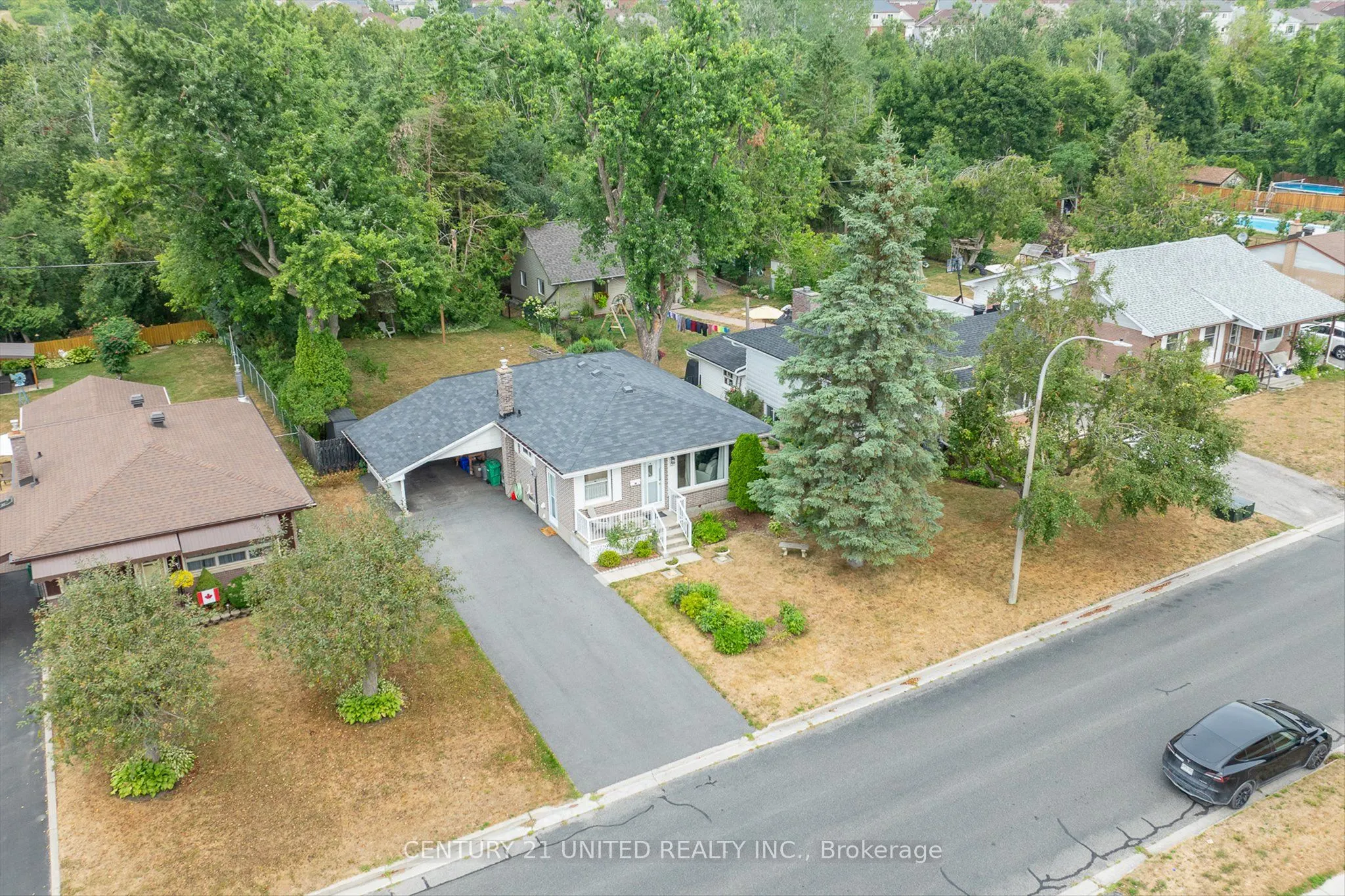 1087 Barnardo Avenue
