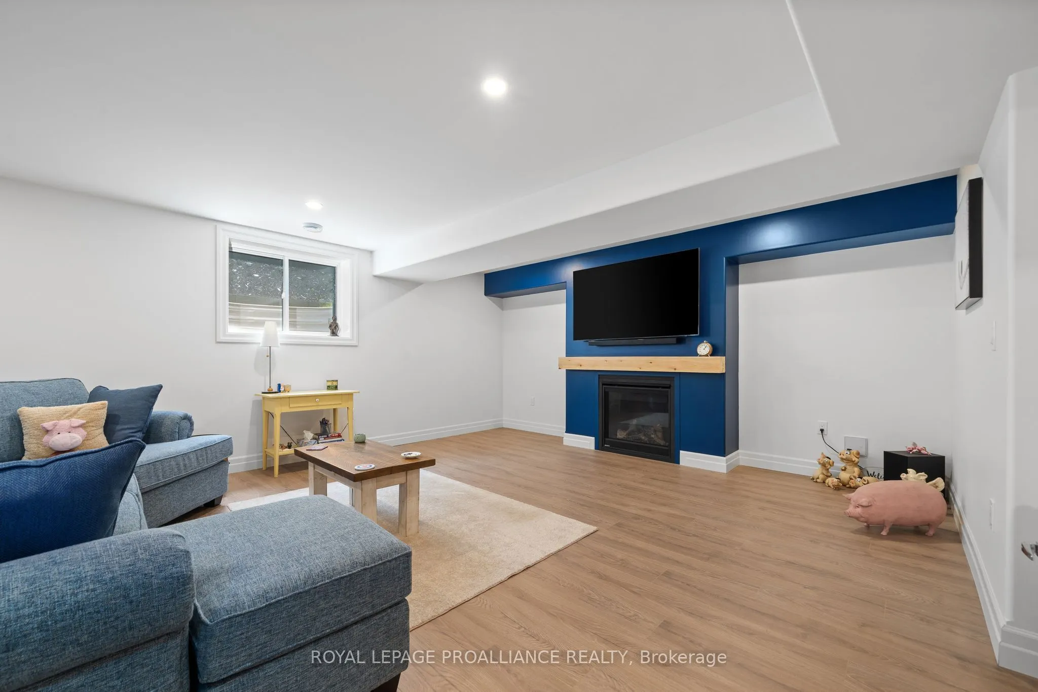 48 Deerview Drive