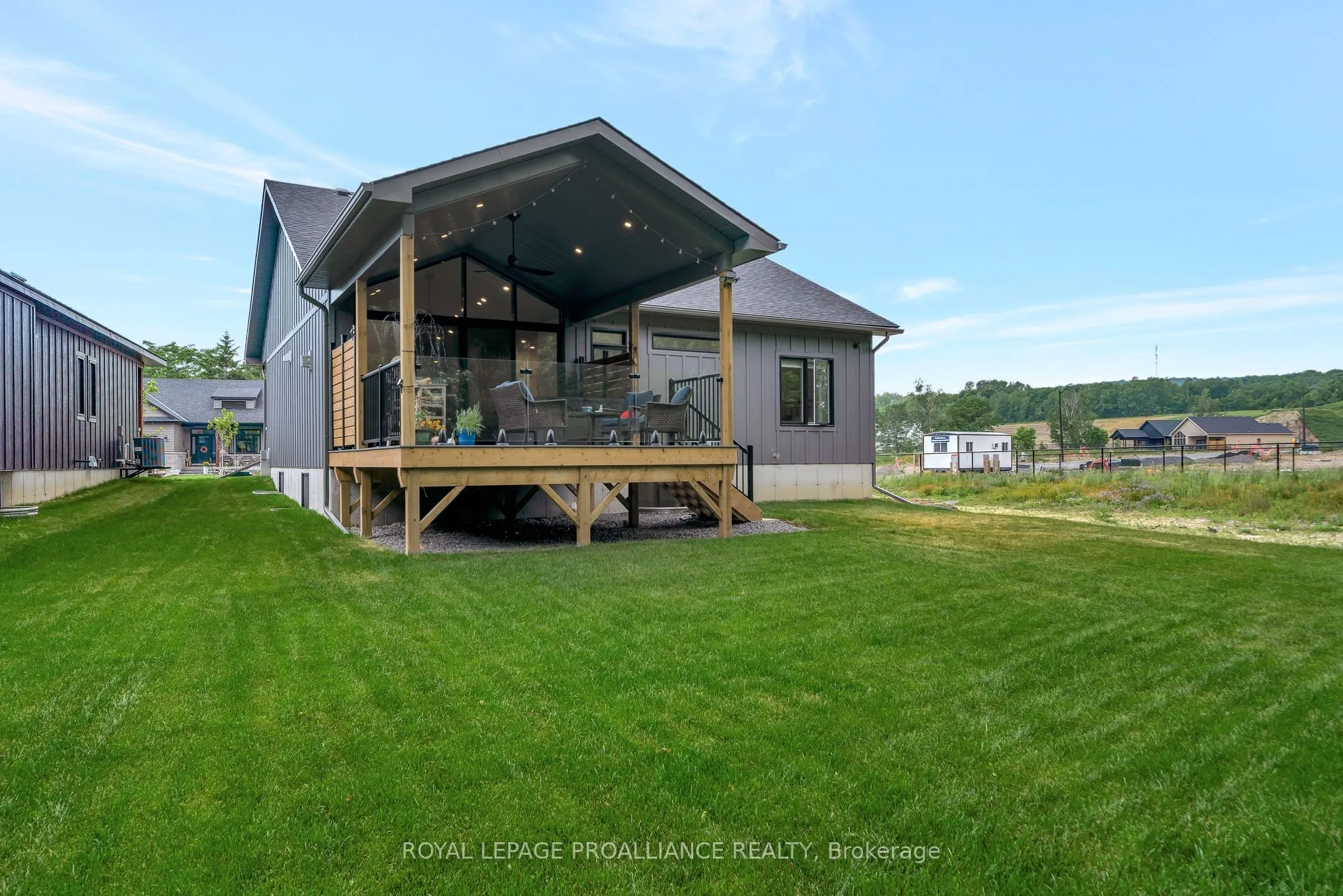 48 Deerview Drive