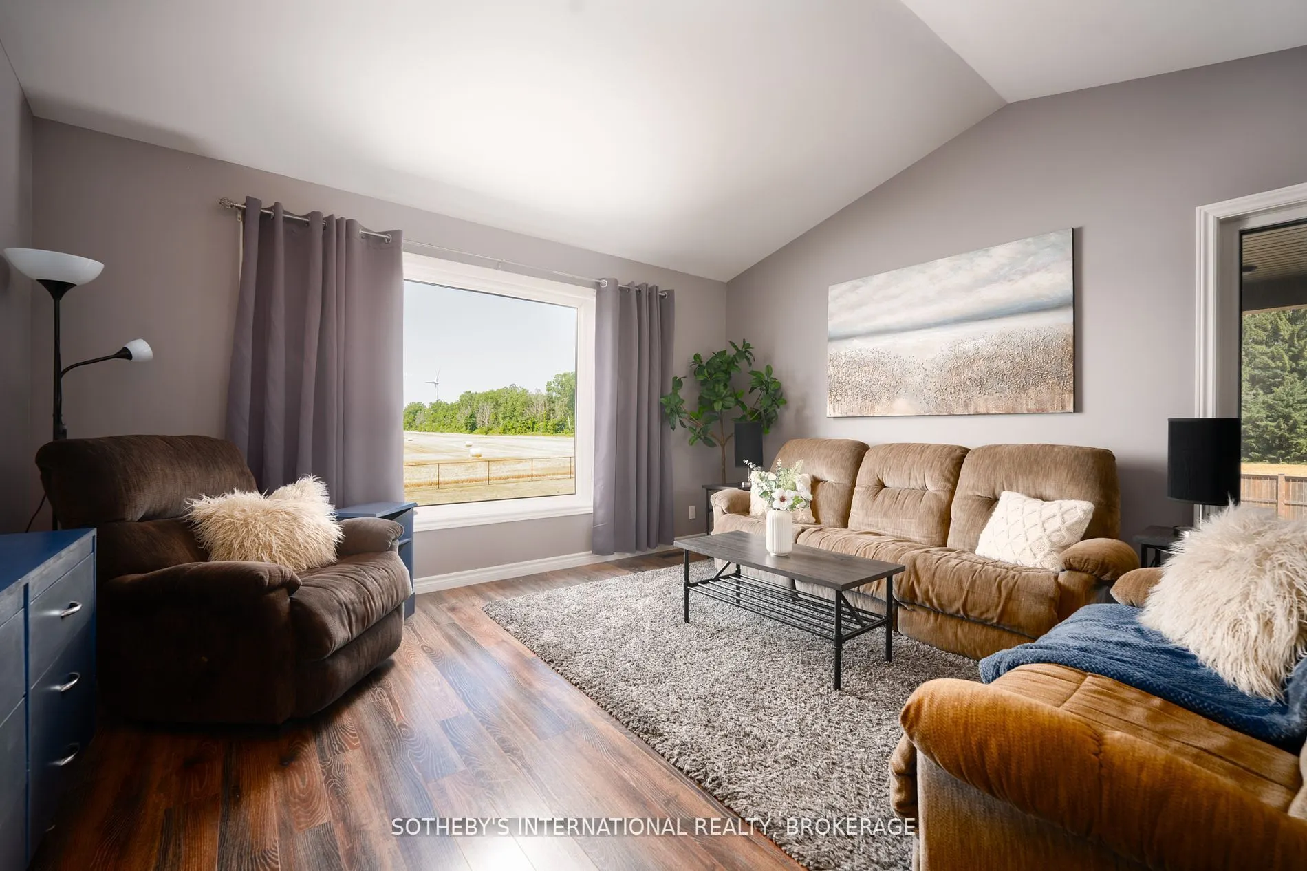 917 Wainfleet Dunnville Townline Road