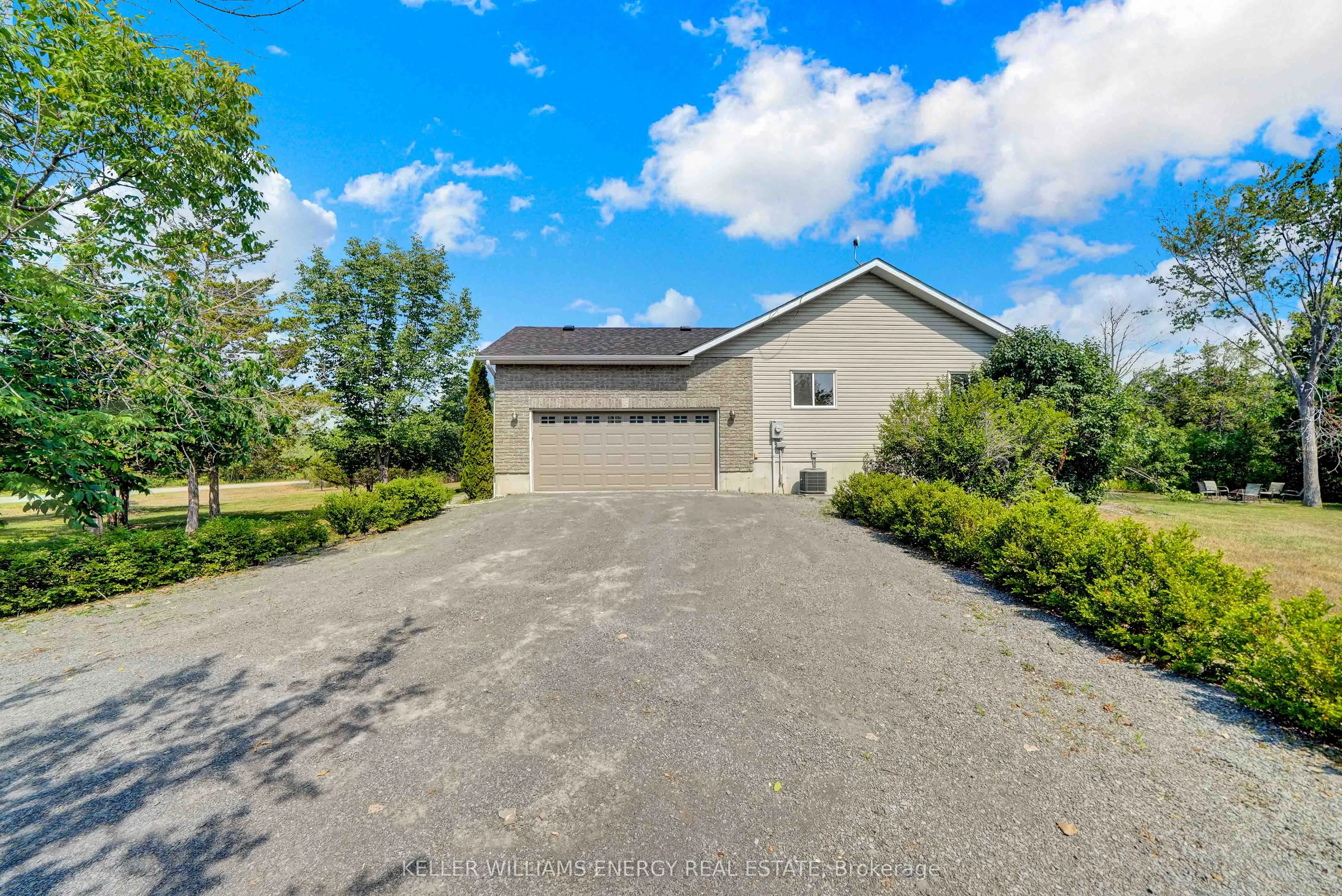 118 Foster Road