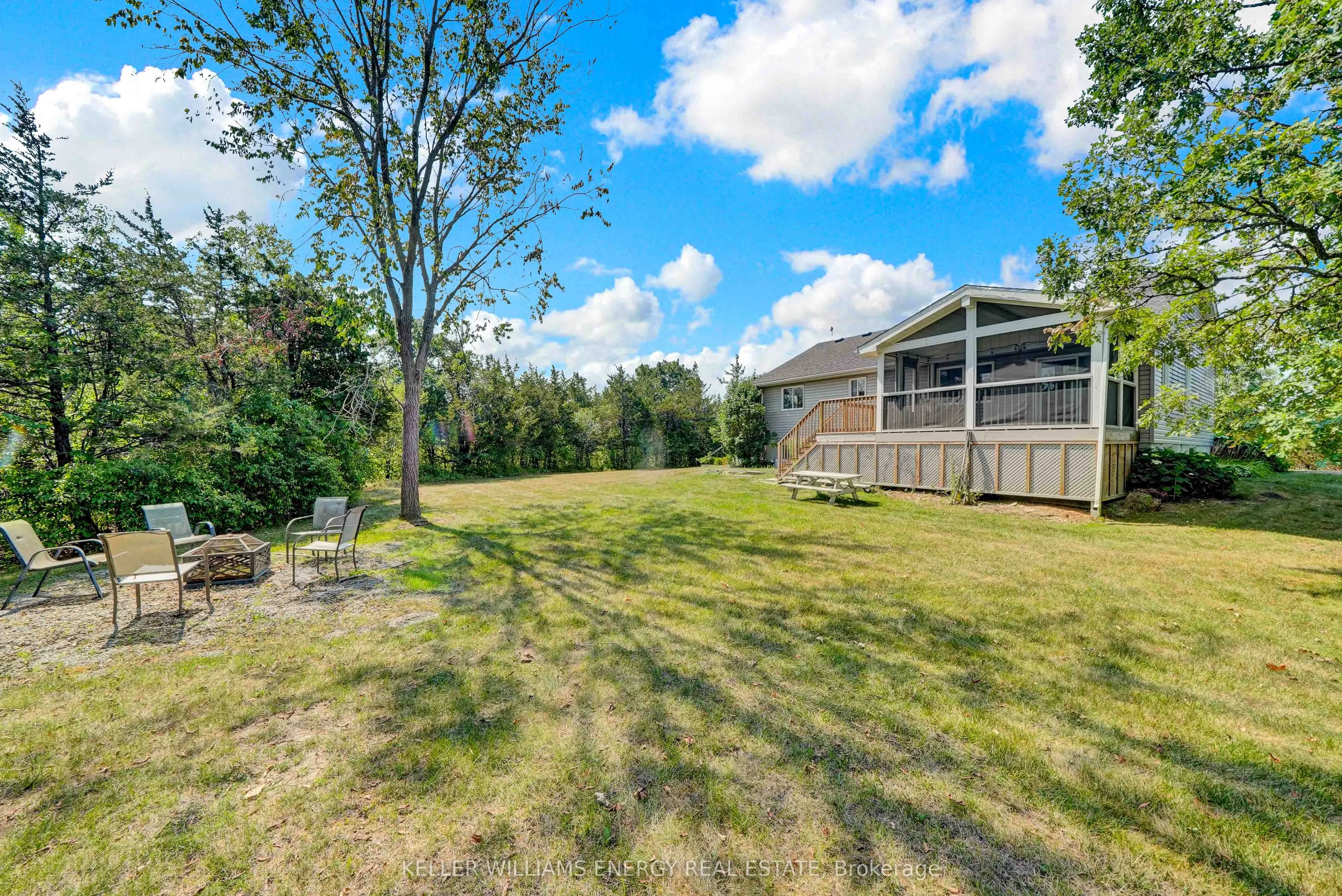118 Foster Road