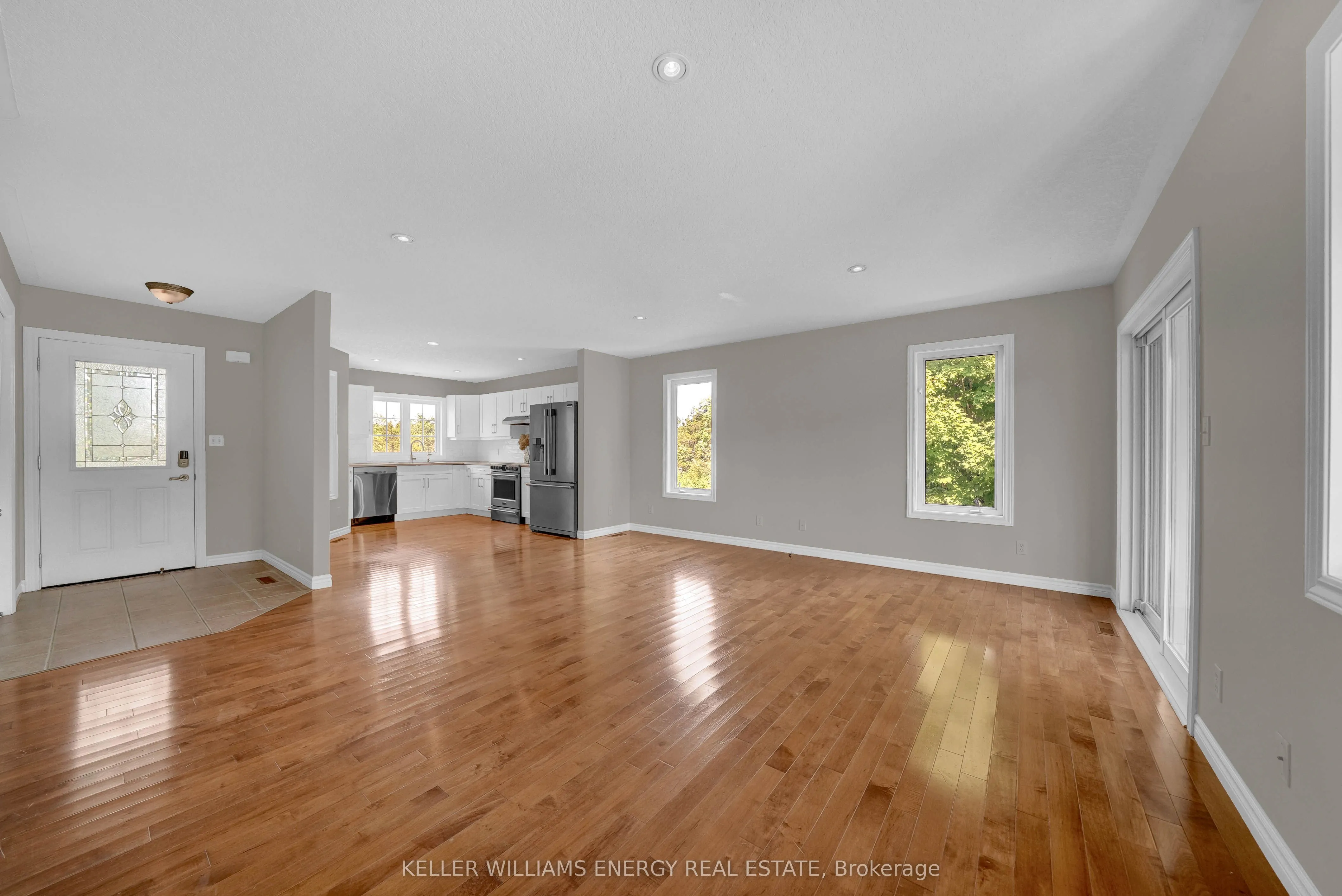 118 Foster Road