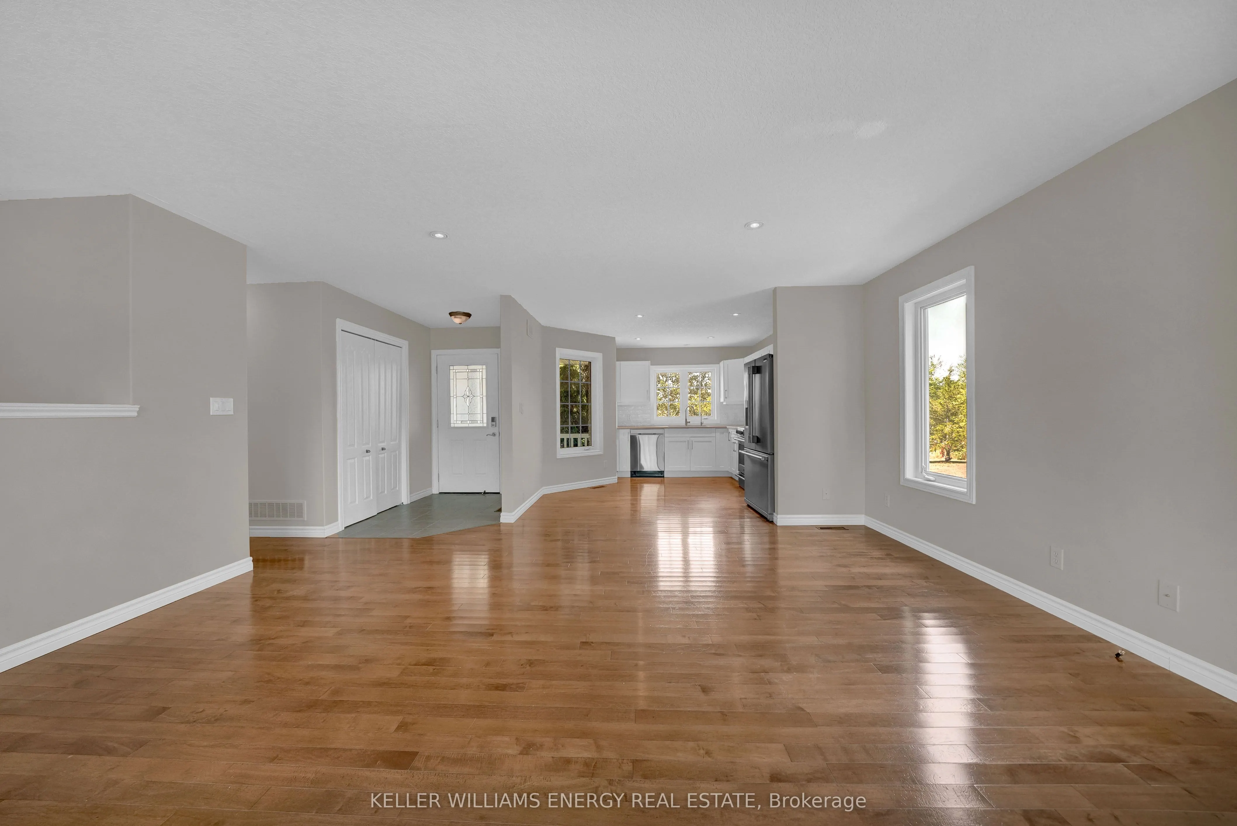 118 Foster Road