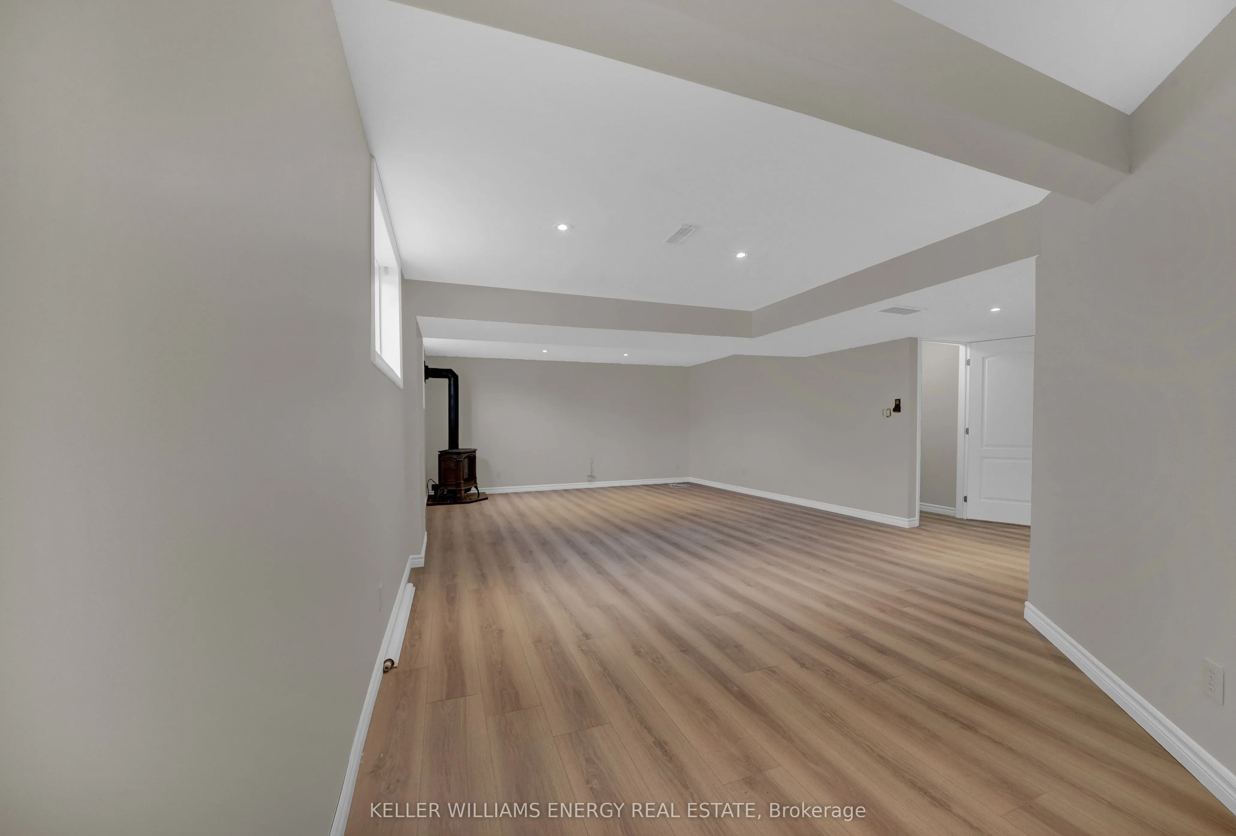 118 Foster Road