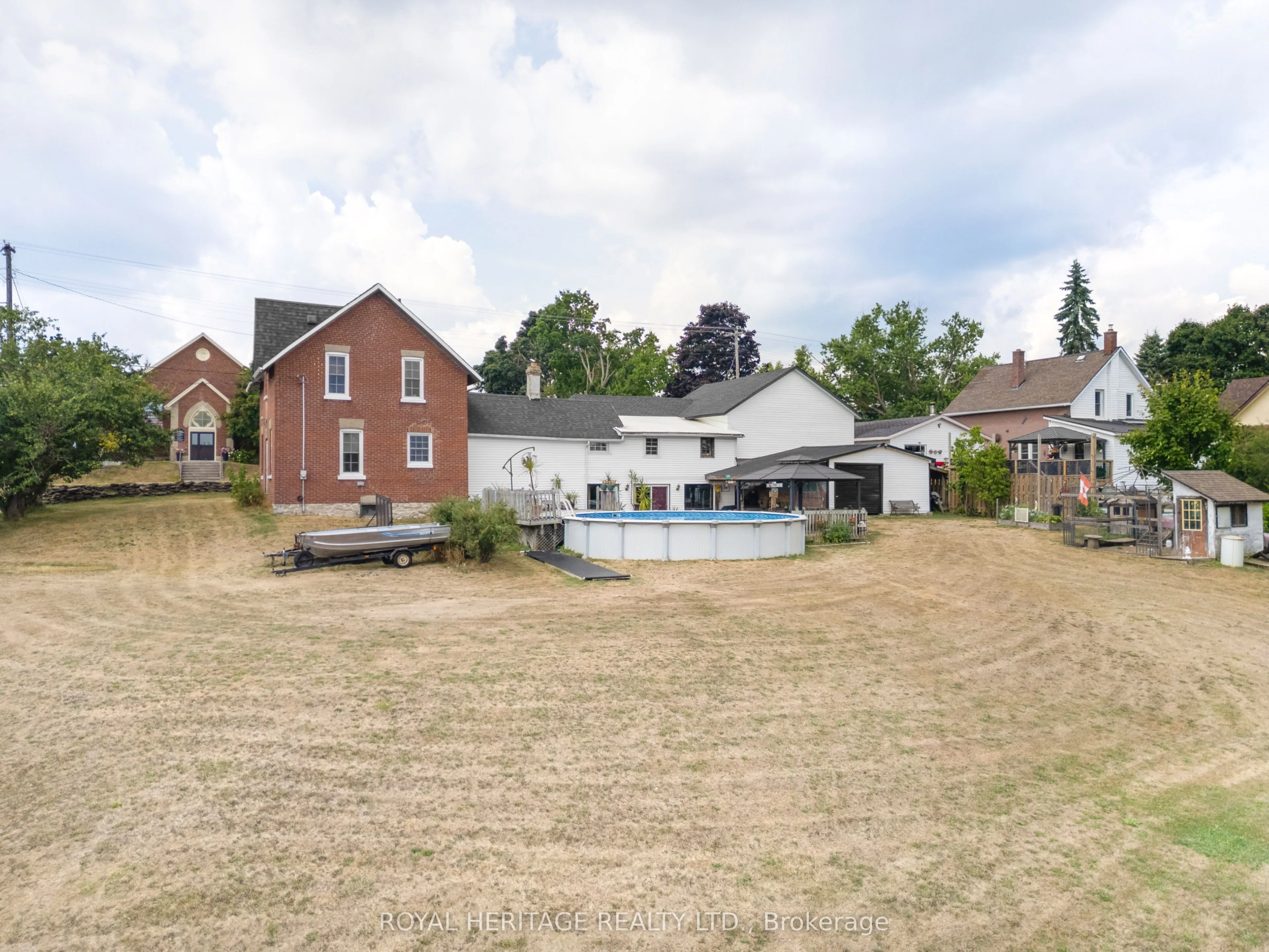 1984 Sturgeon Road