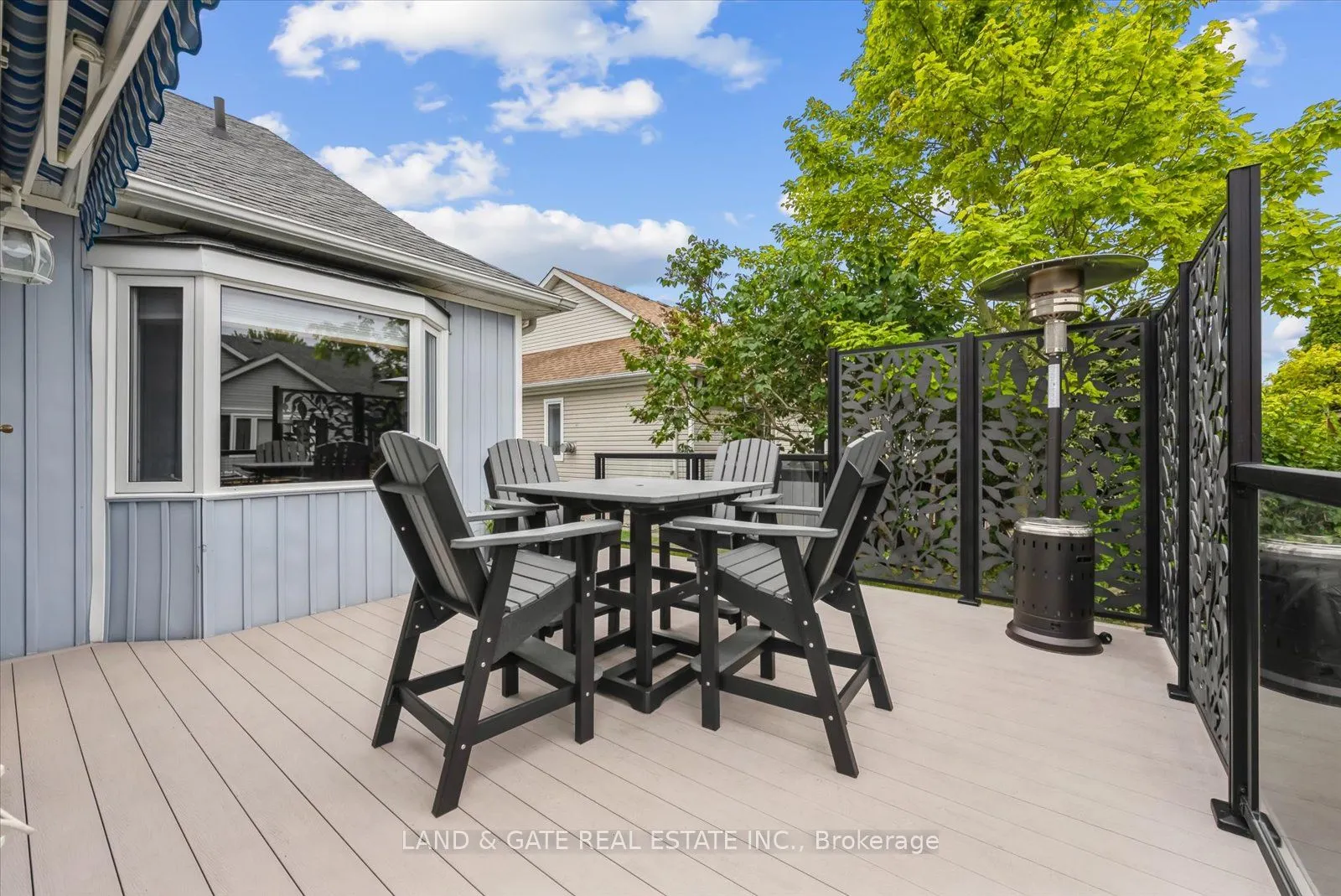 6 Nesbitt Drive