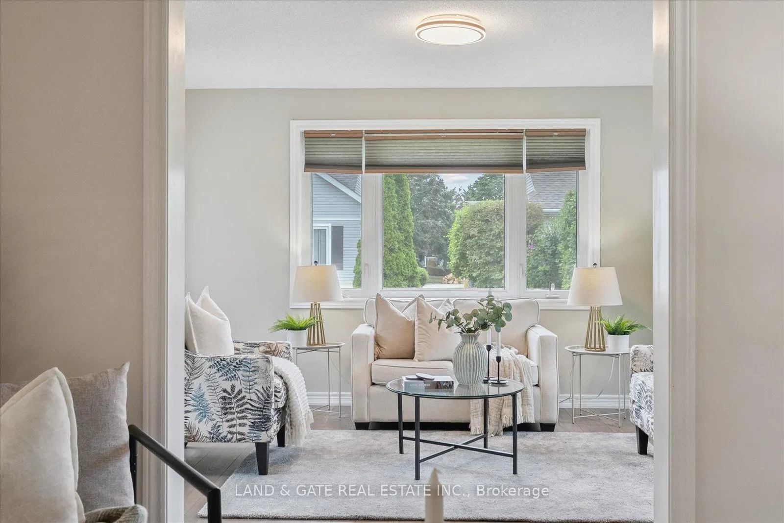 6 Nesbitt Drive