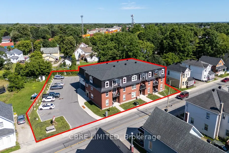 161 Beckwith Street N