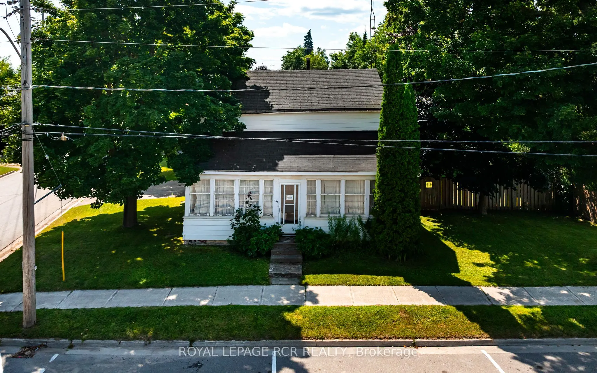 168 Victoria Street
