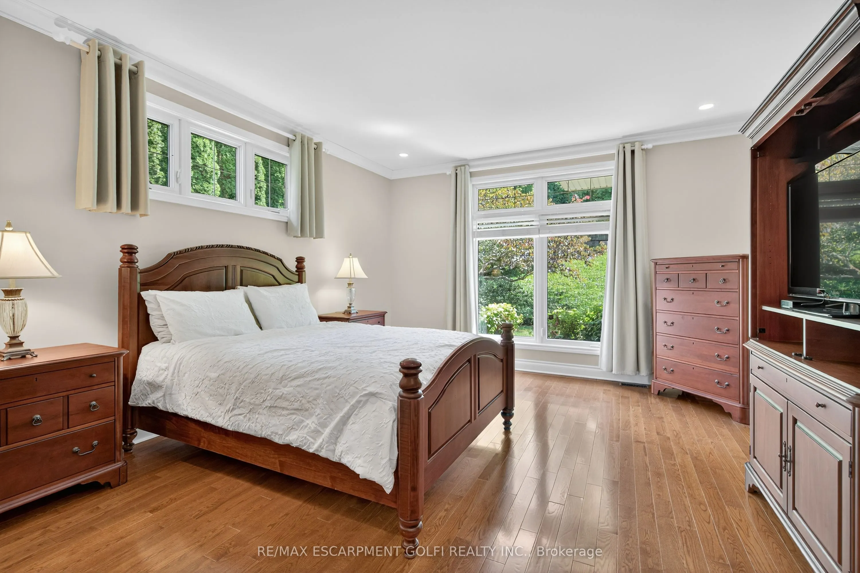 6786 Christine Court