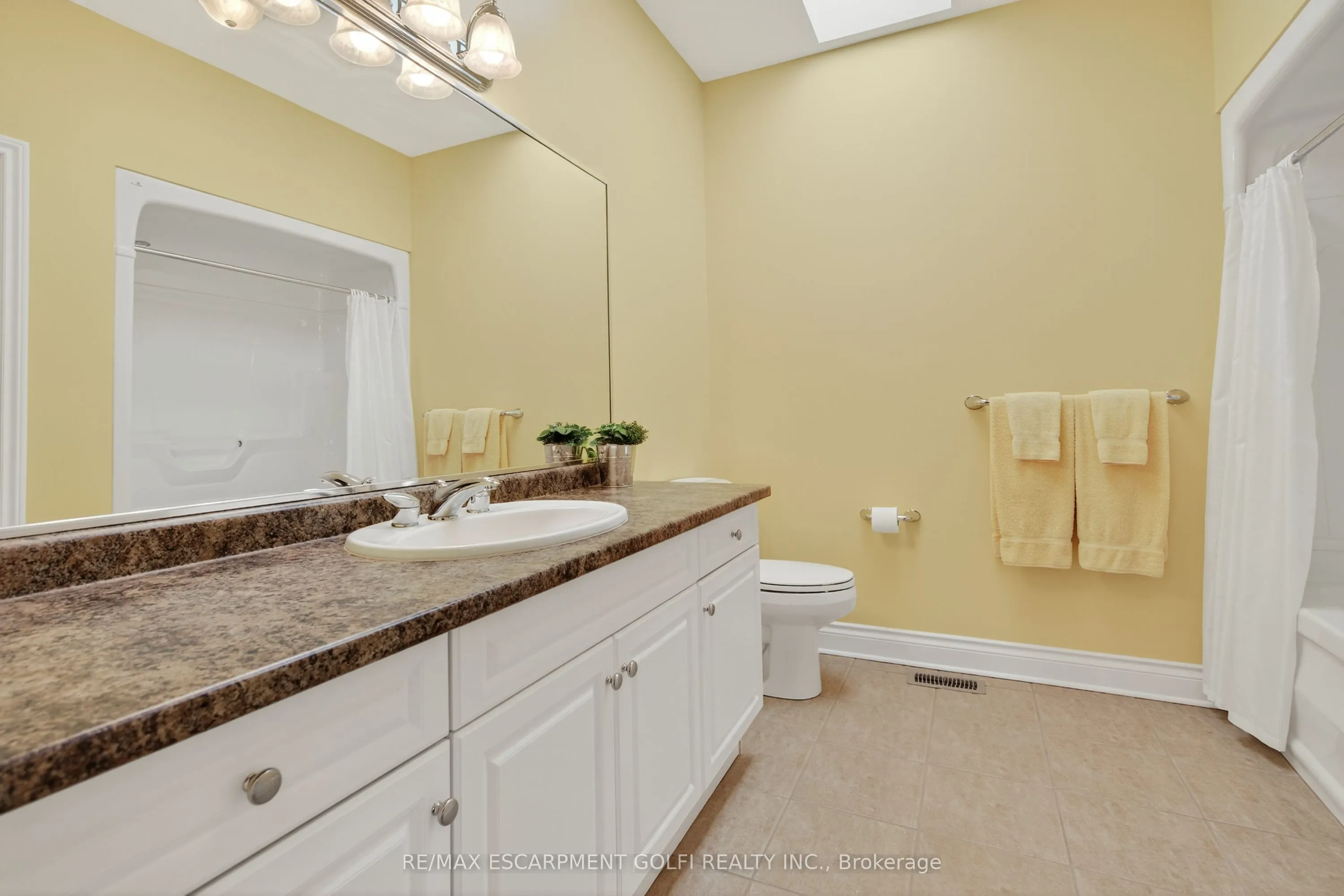 6786 Christine Court