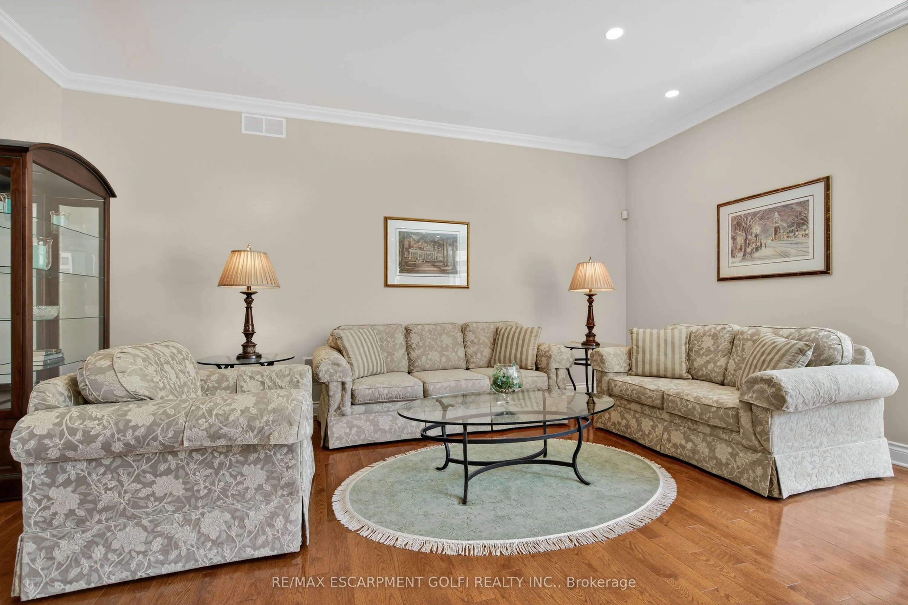 6786 Christine Court