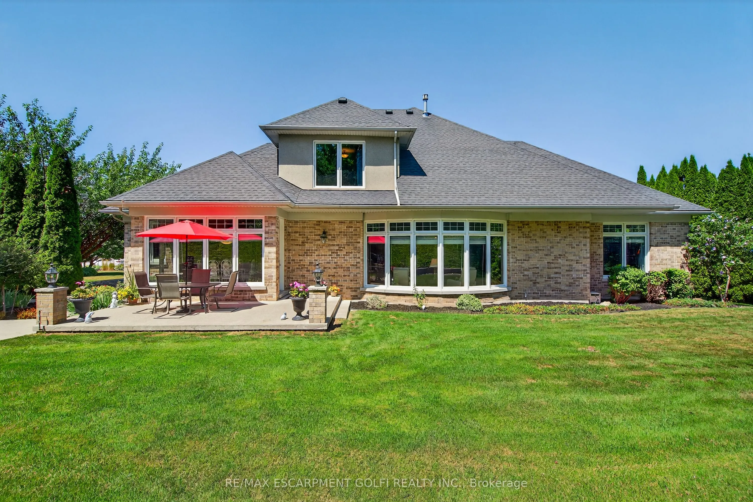 6786 Christine Court
