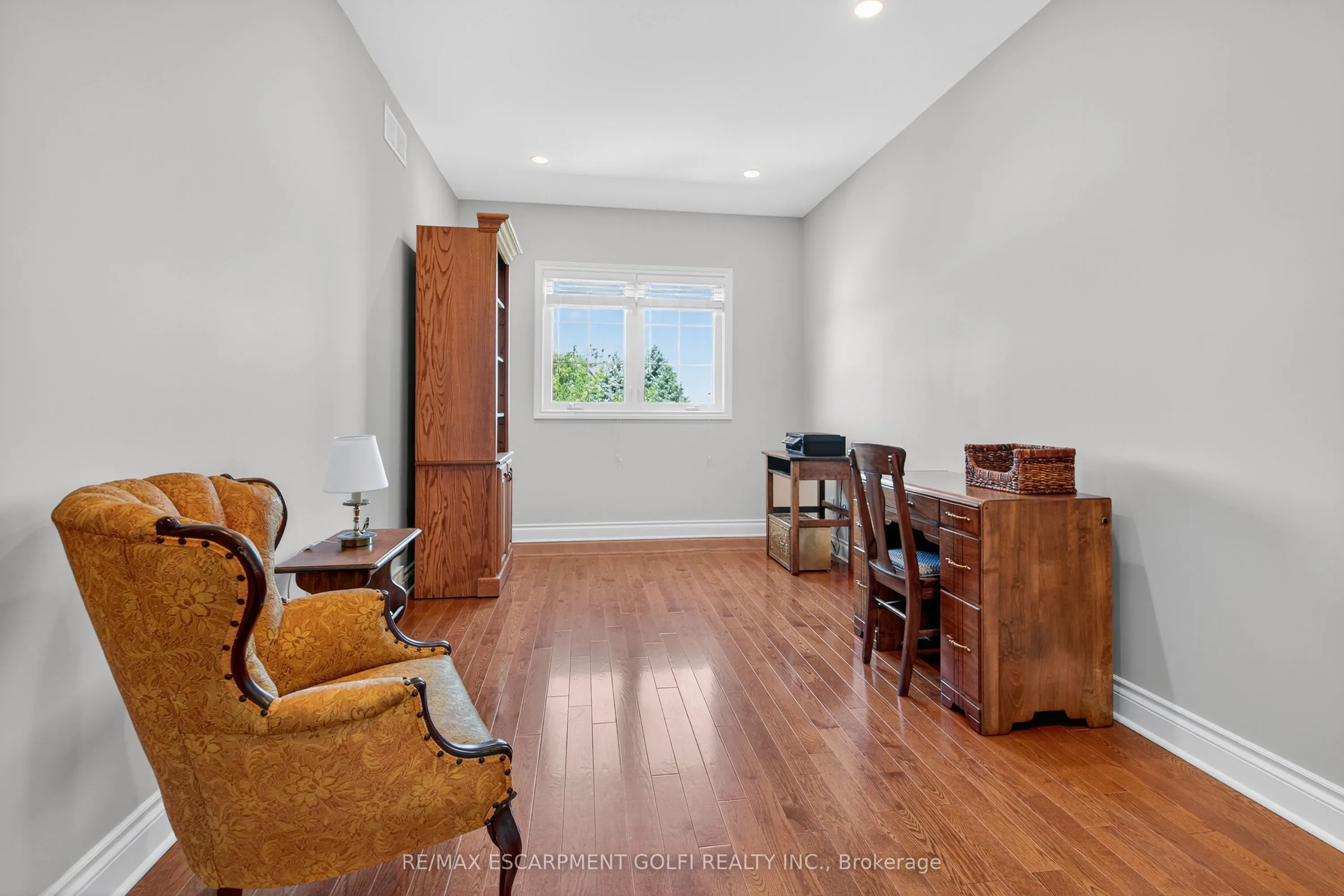 6786 Christine Court