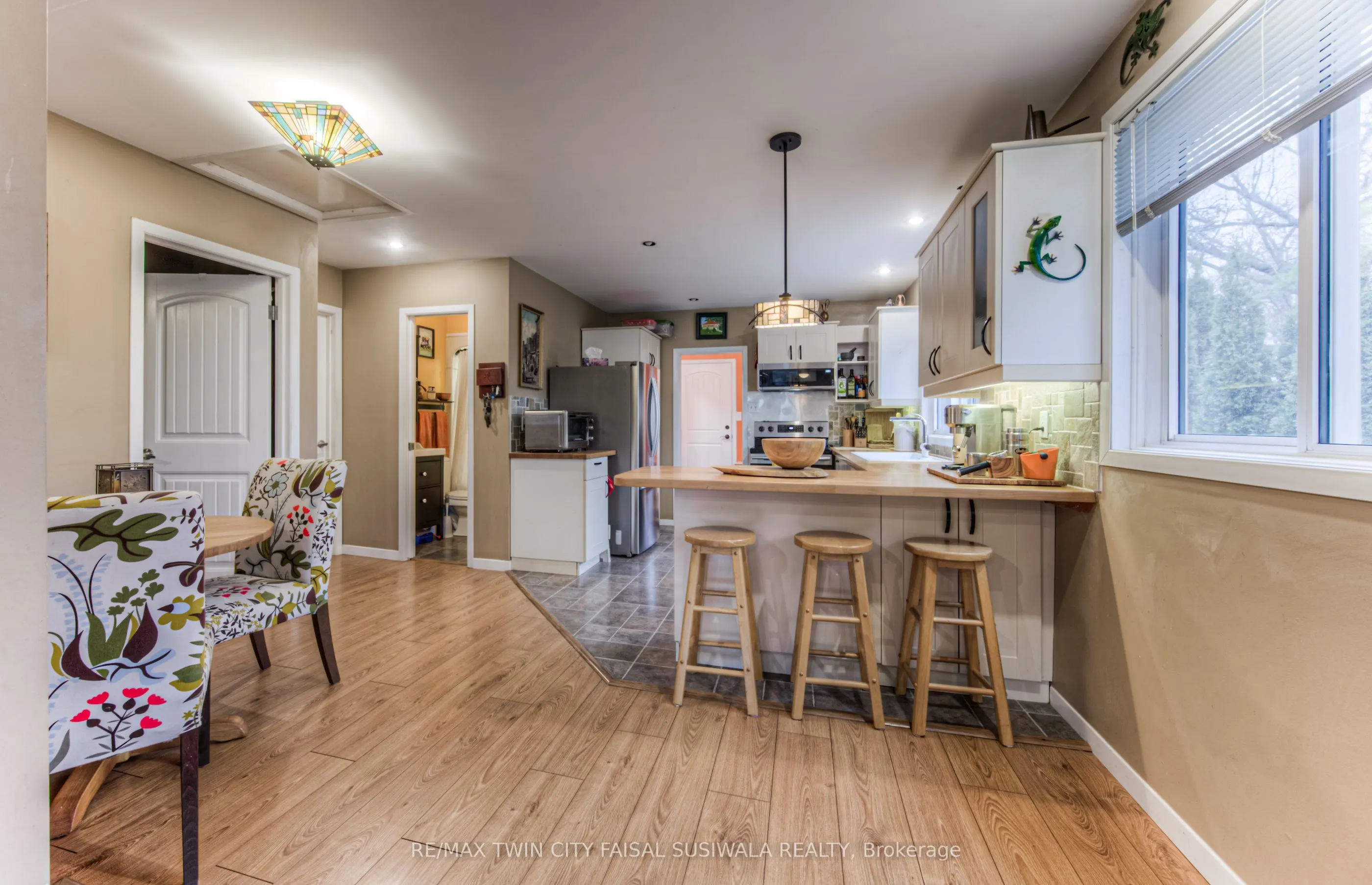 32 Holly Trail