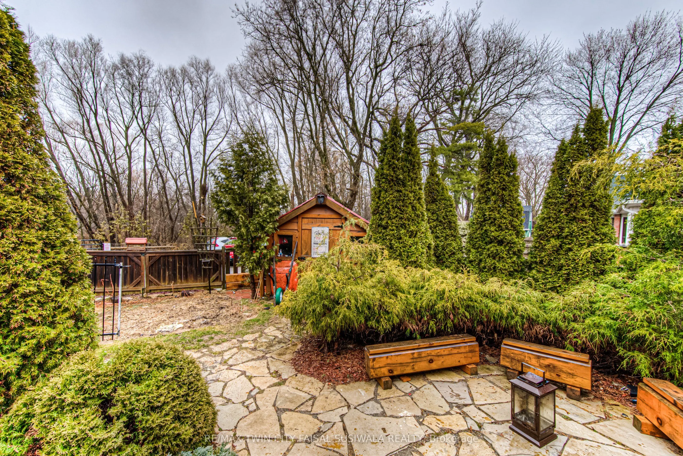 32 Holly Trail