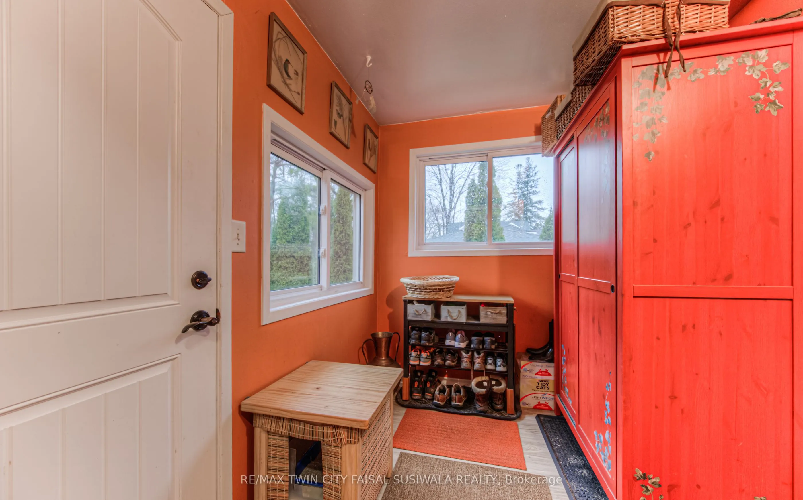 32 Holly Trail