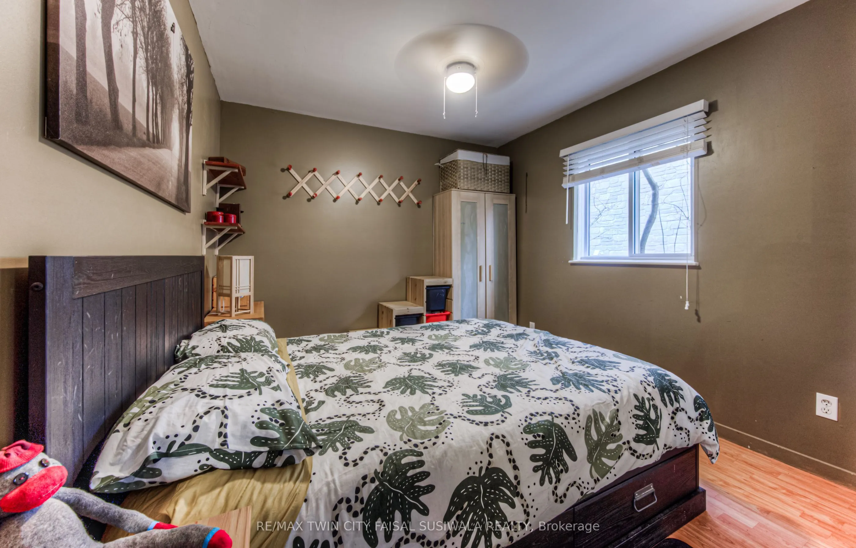 32 Holly Trail