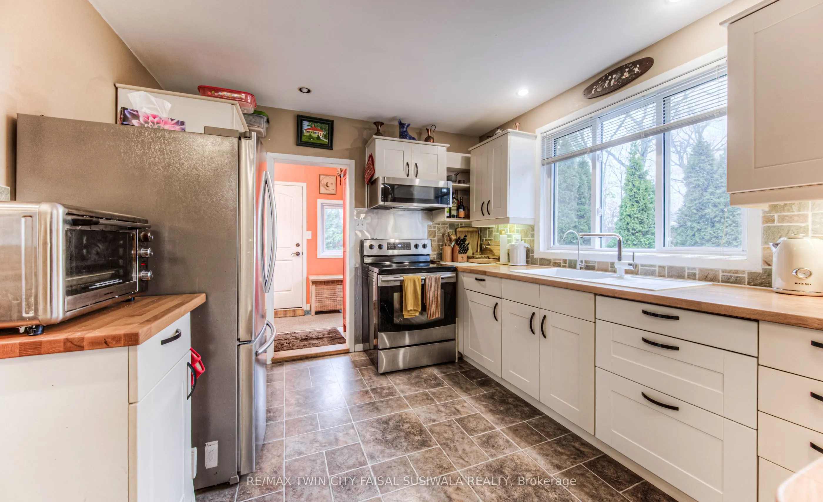 32 Holly Trail