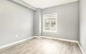 1 Glade Lane