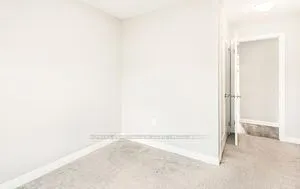 1 Glade Lane