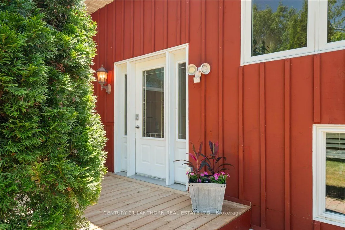 1207 Shannon Road