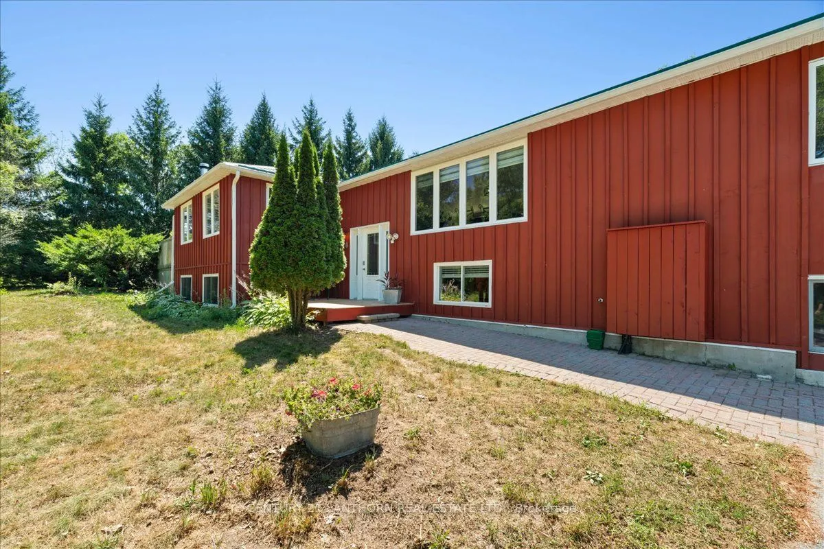 1207 Shannon Road