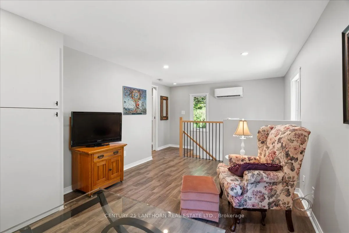 1207 Shannon Road