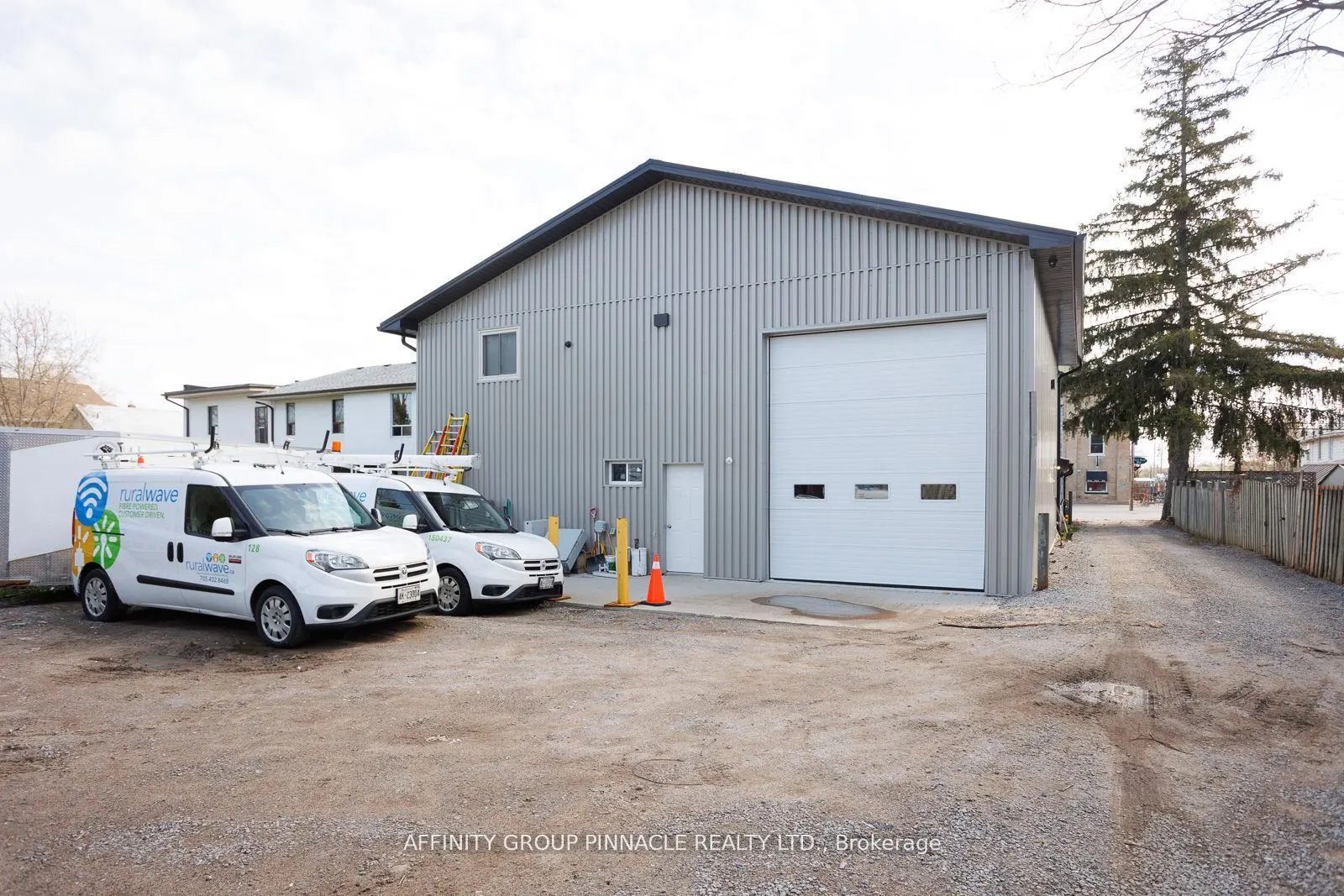413 Eldon Road, #3