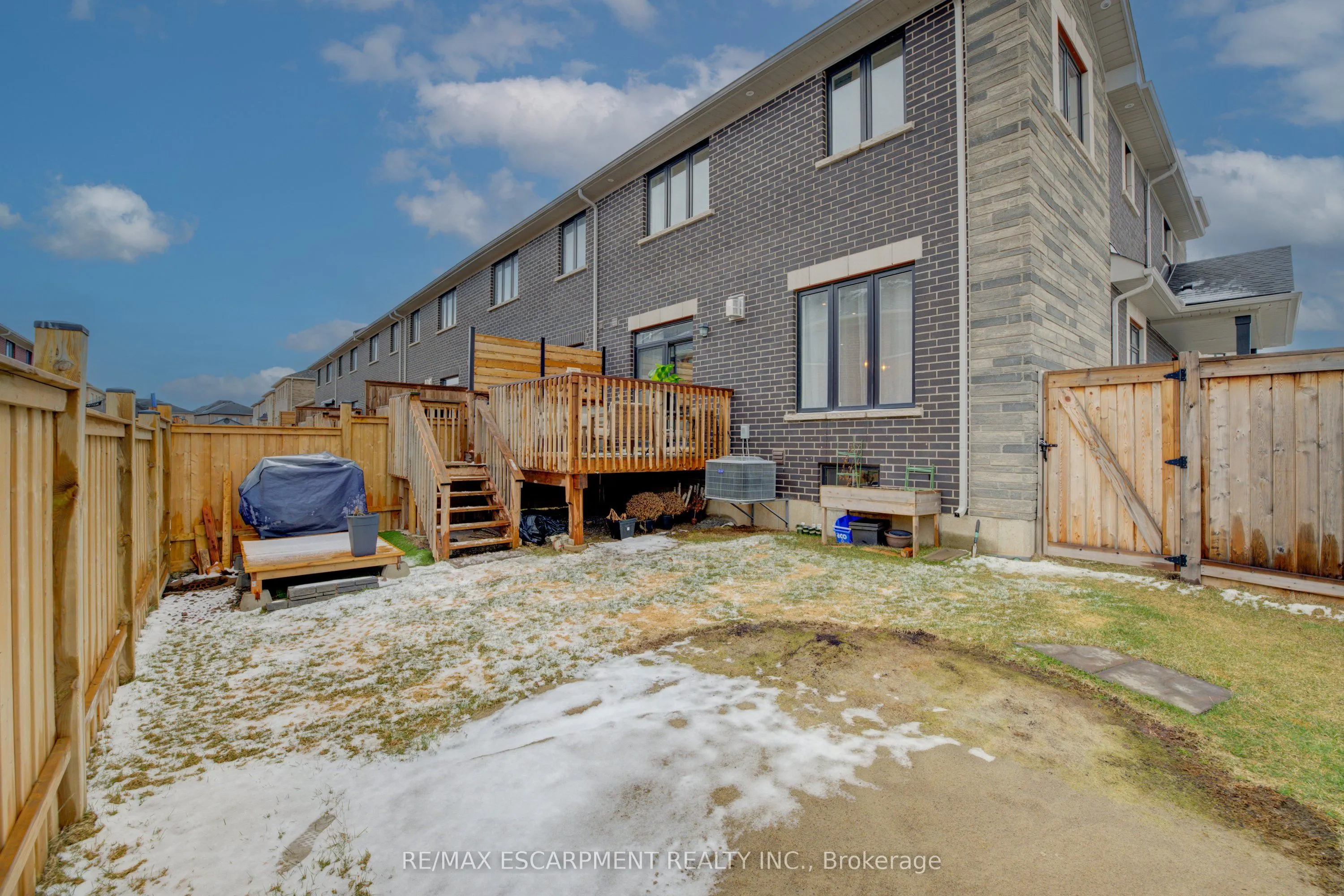 50 Kenesky Drive