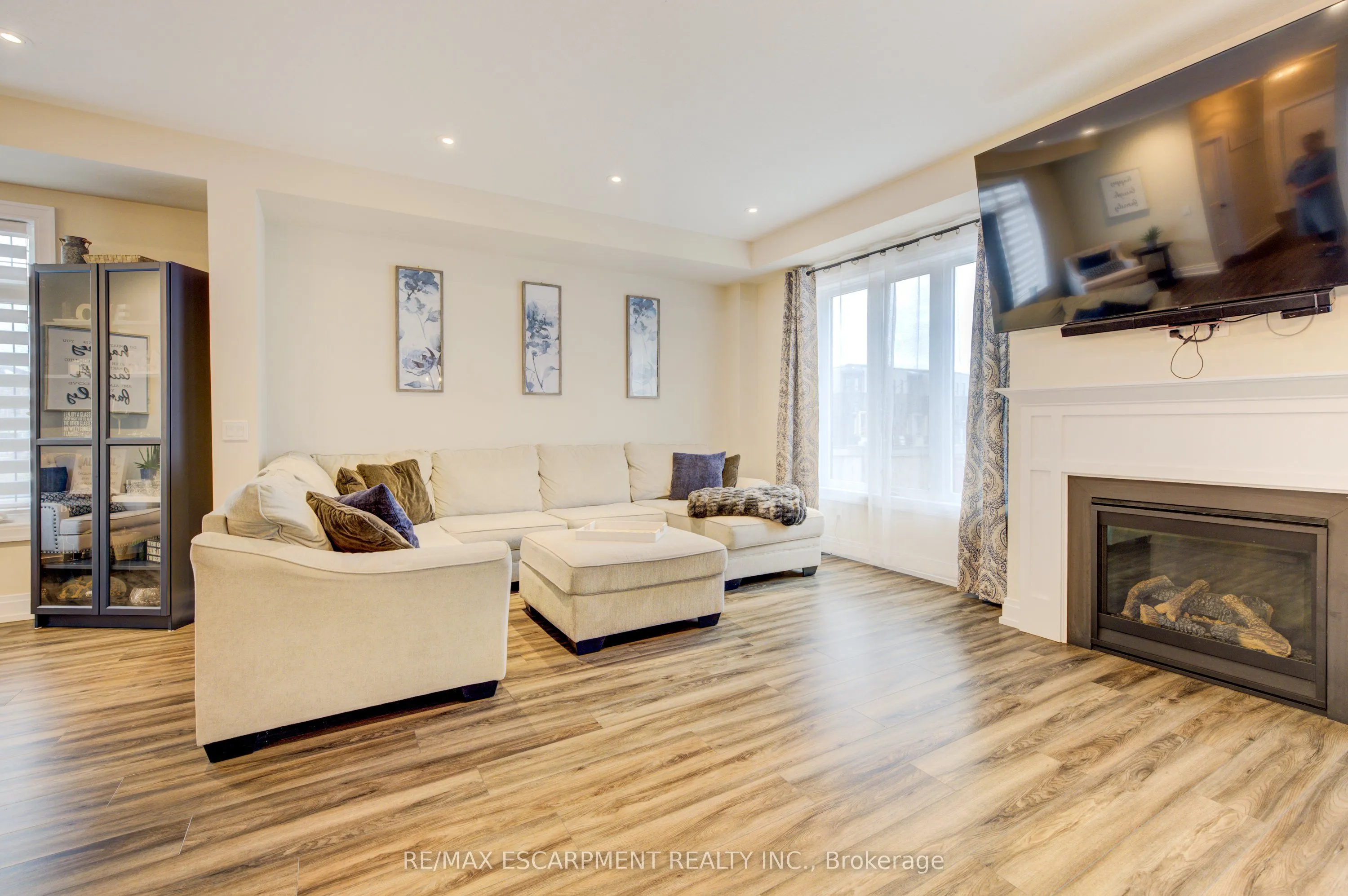 50 Kenesky Drive