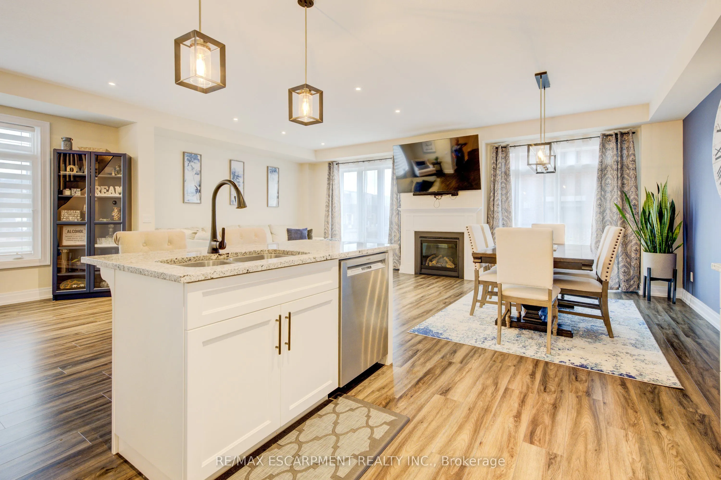 50 Kenesky Drive