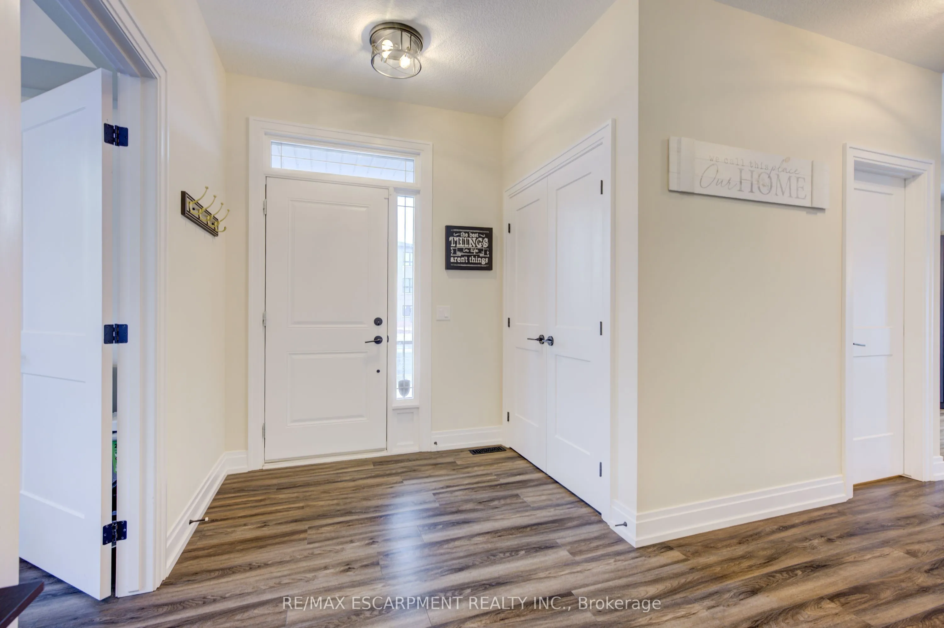 50 Kenesky Drive